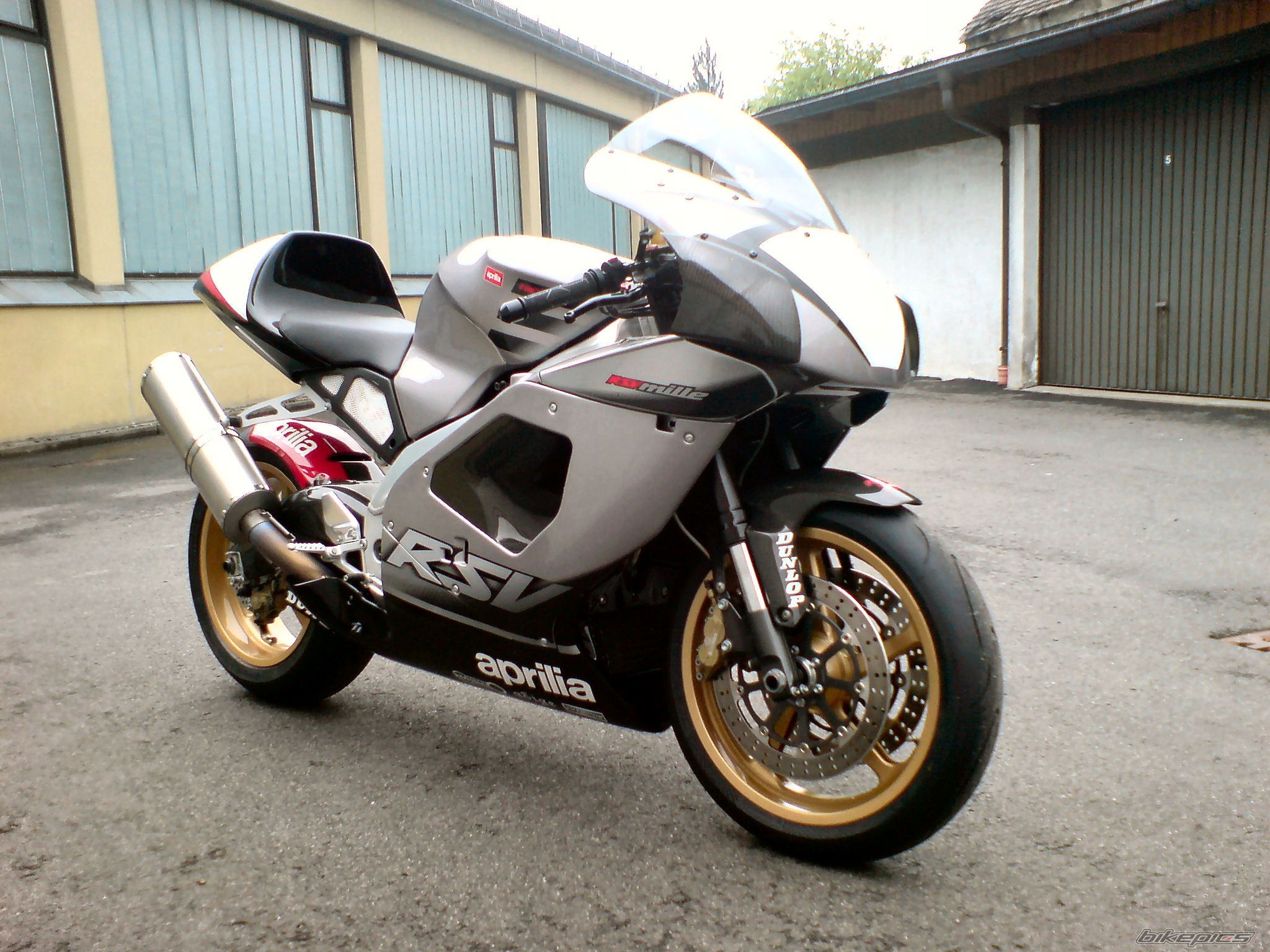 Bike Photo 1984728