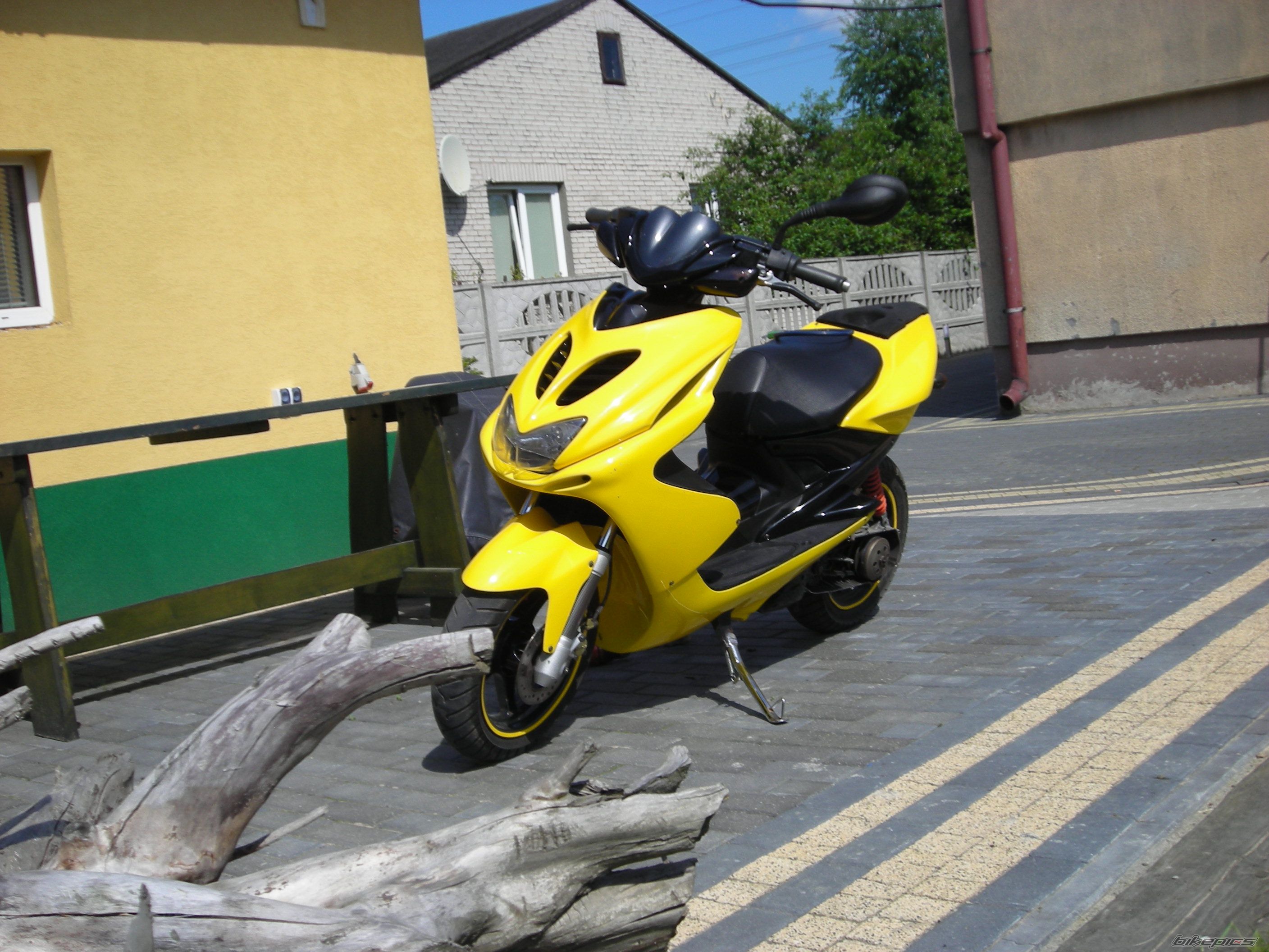 Photo 1984940
