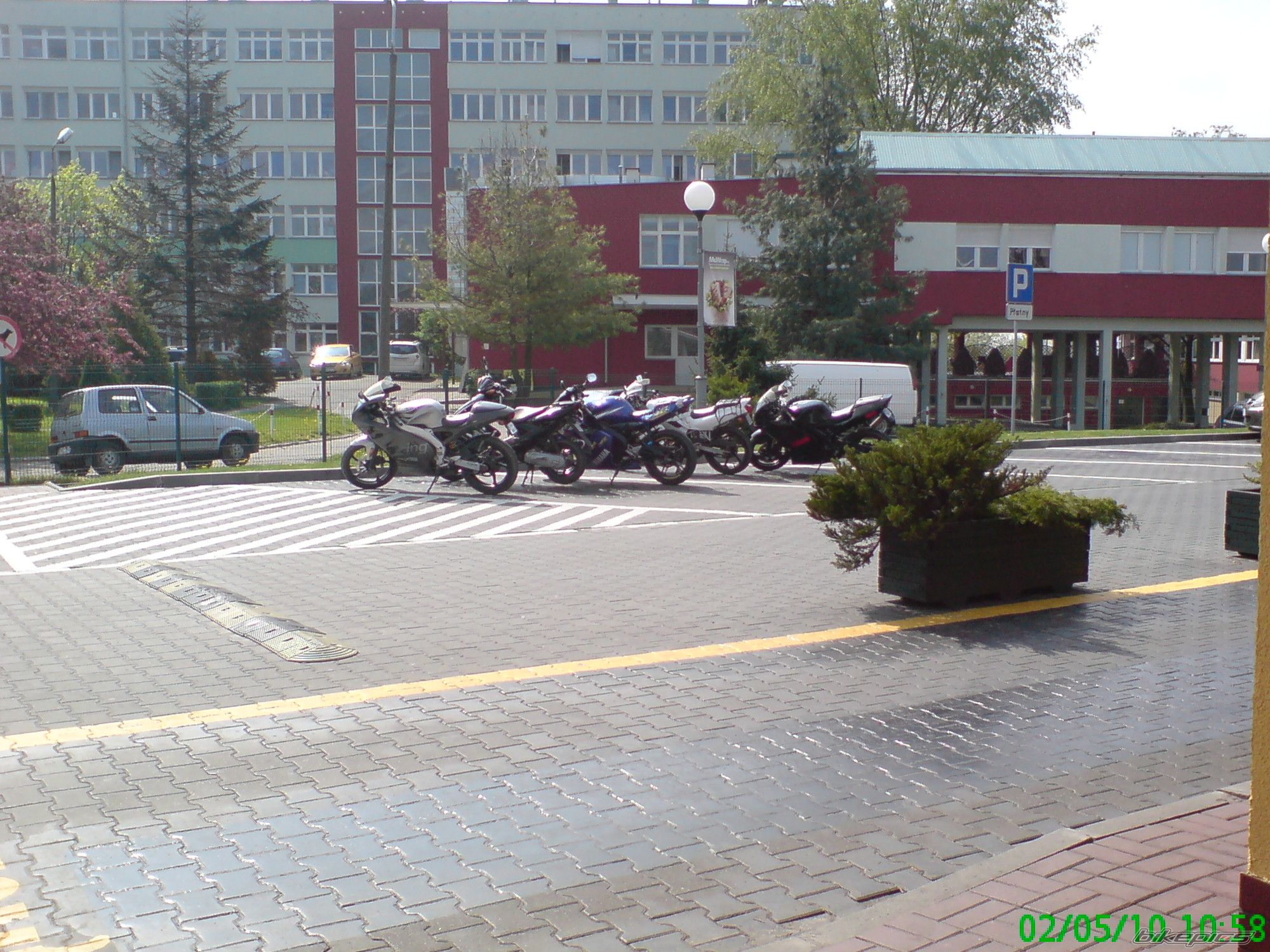 Bike Photo 1984973