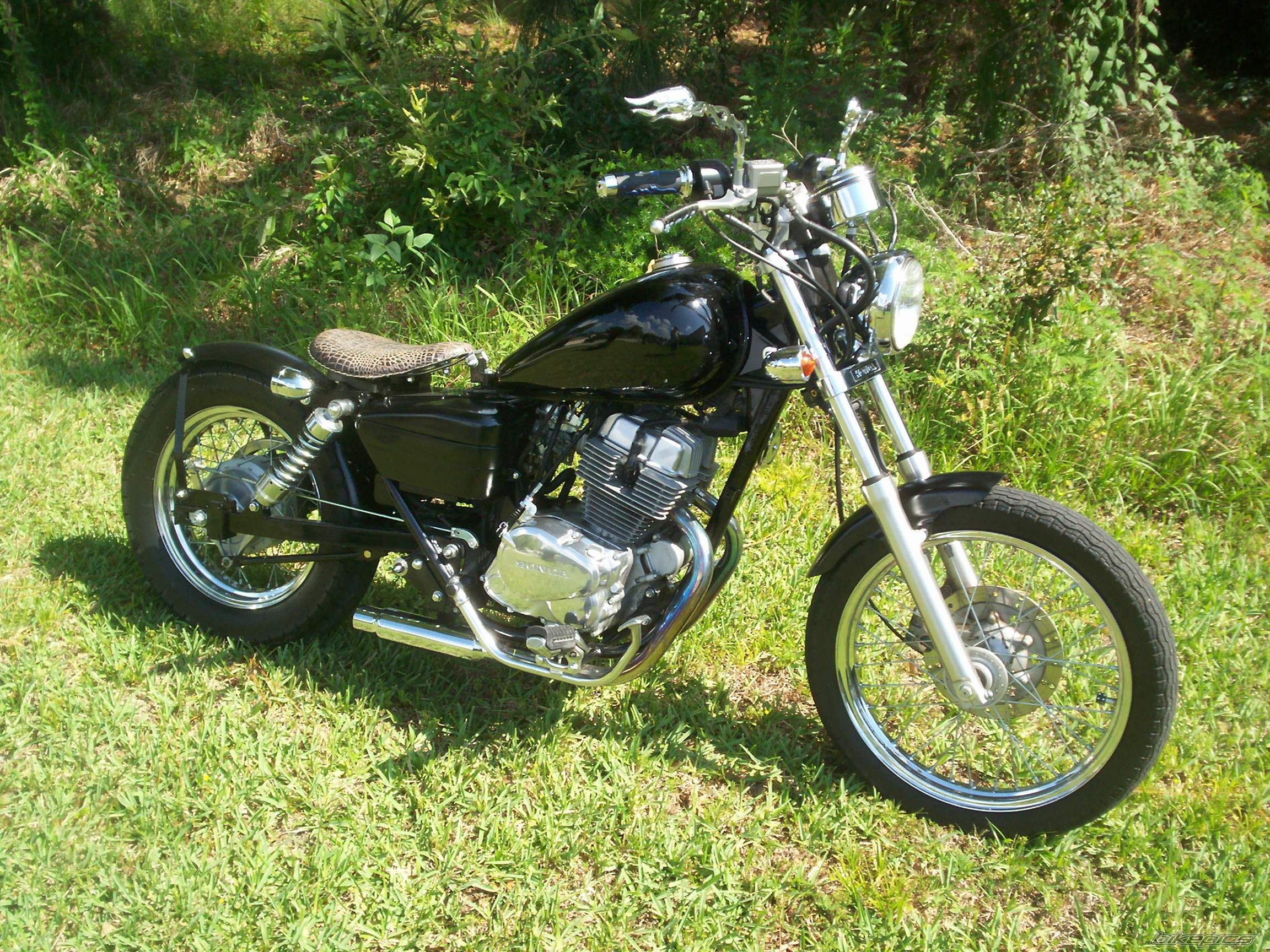 Bike Photo 1984994