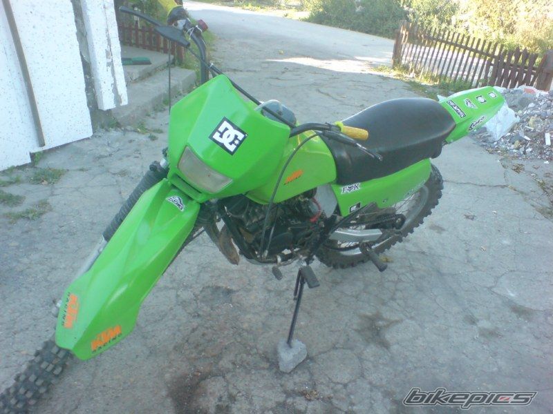 Photo 1985047