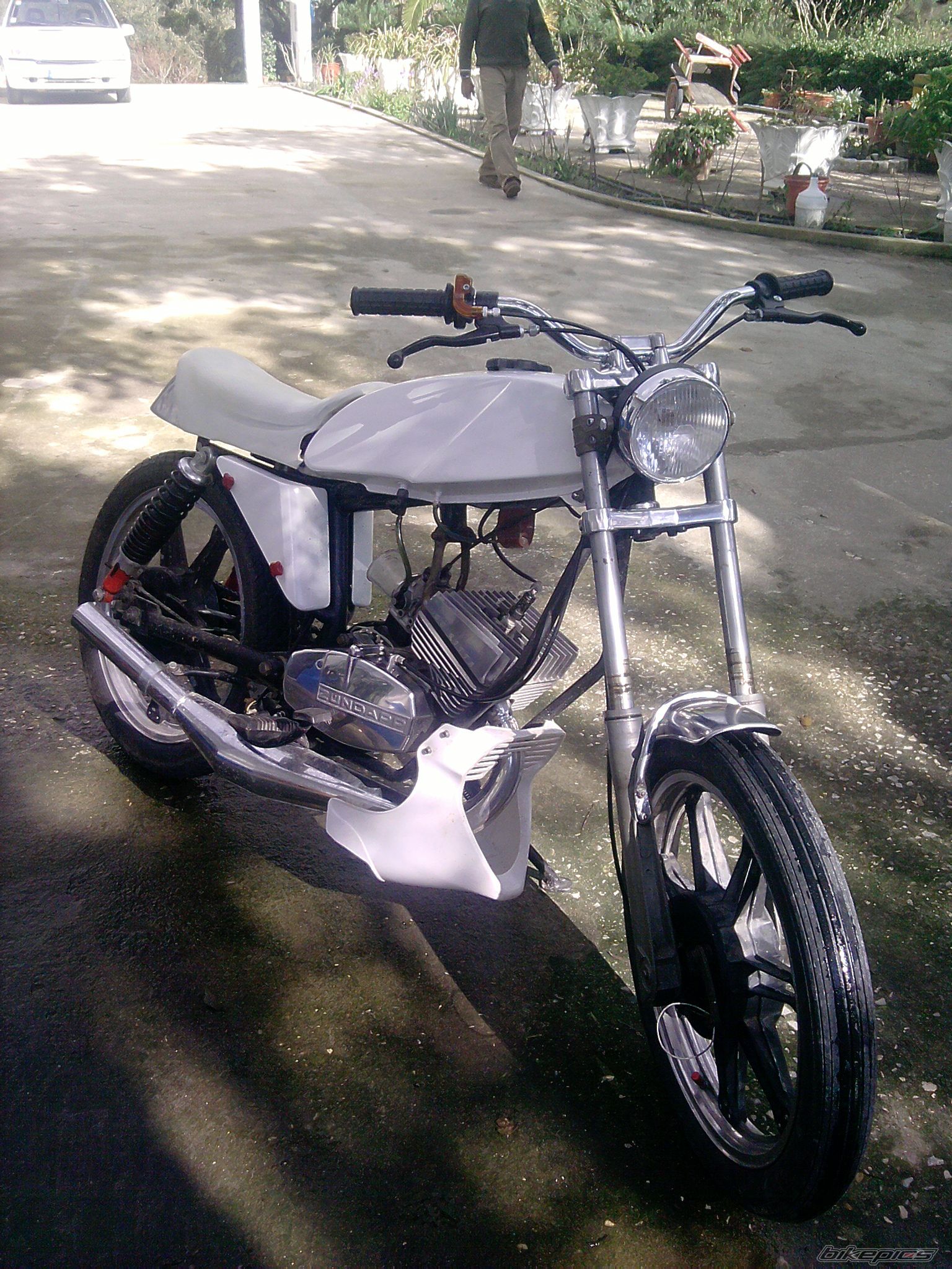 Photo 1985087