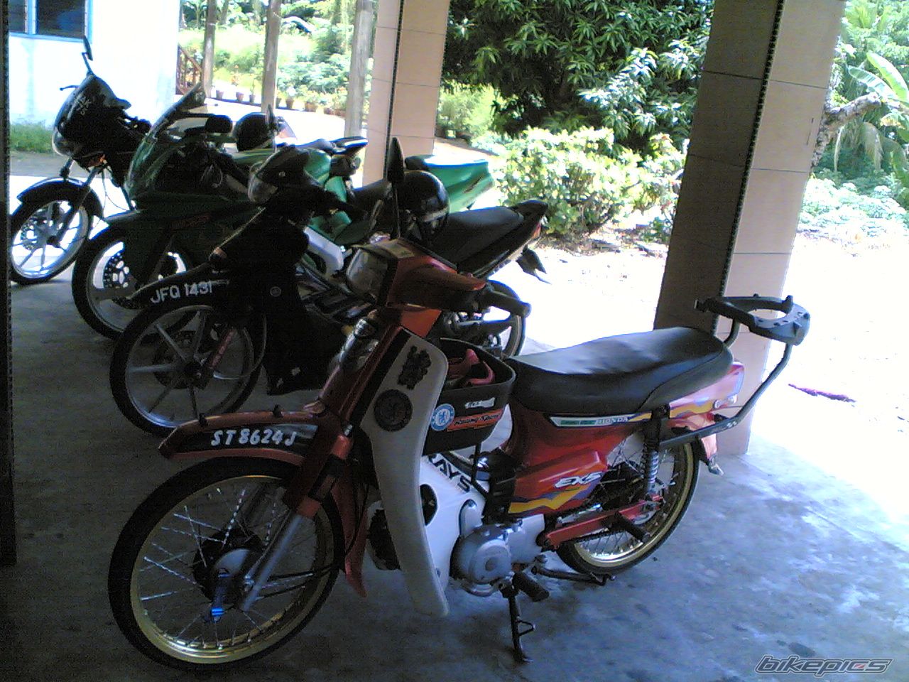 Photo 1985248