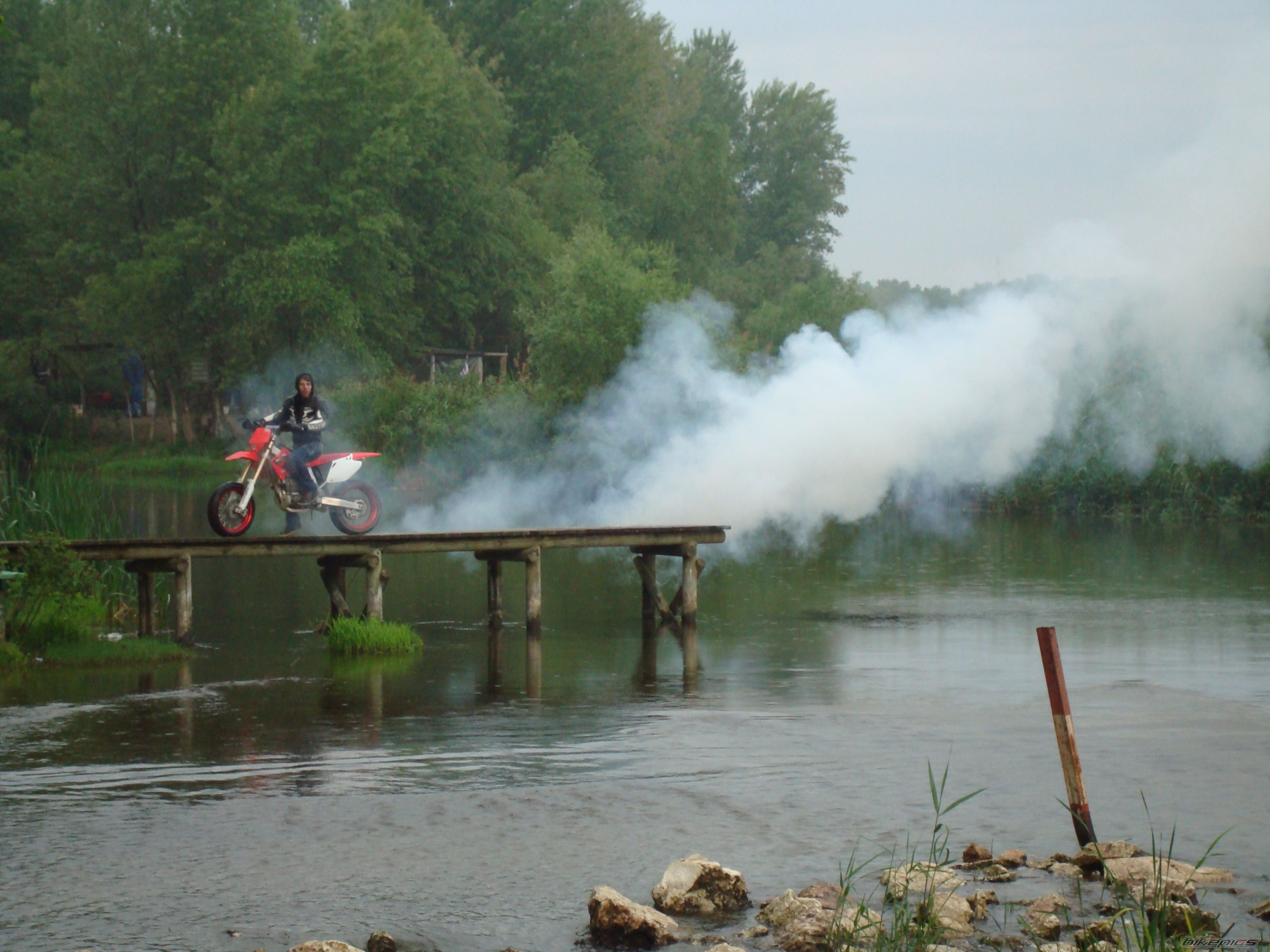 Bike Photo 1985268