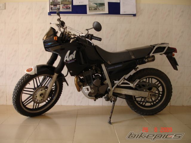 Photo 1985272