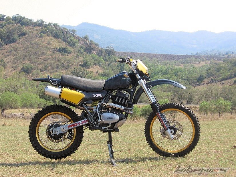 Bike Photo 1985354