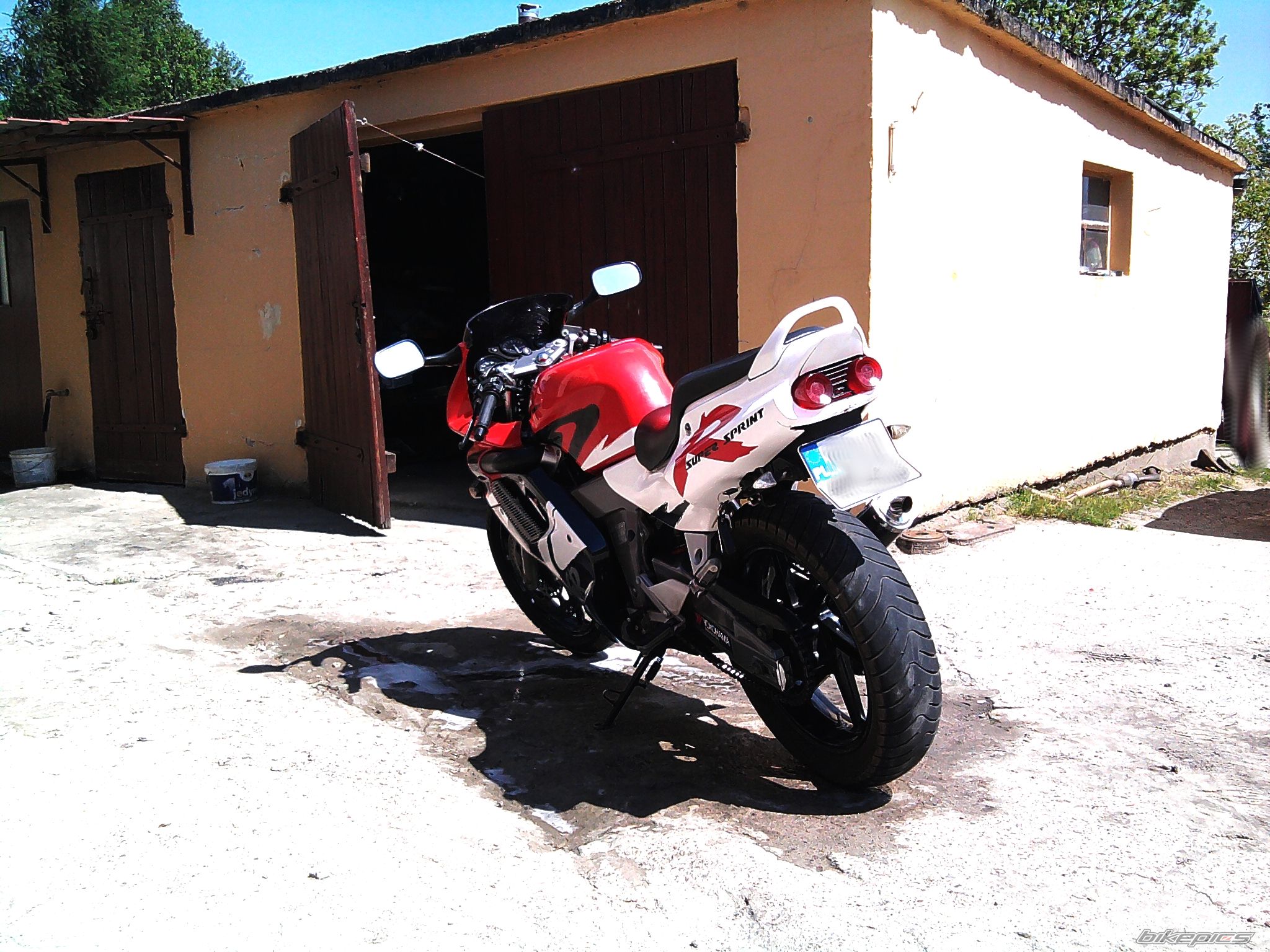 Bike Photo 1985365