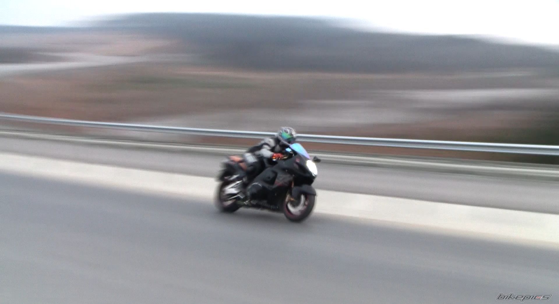 Bike Photo 1985367