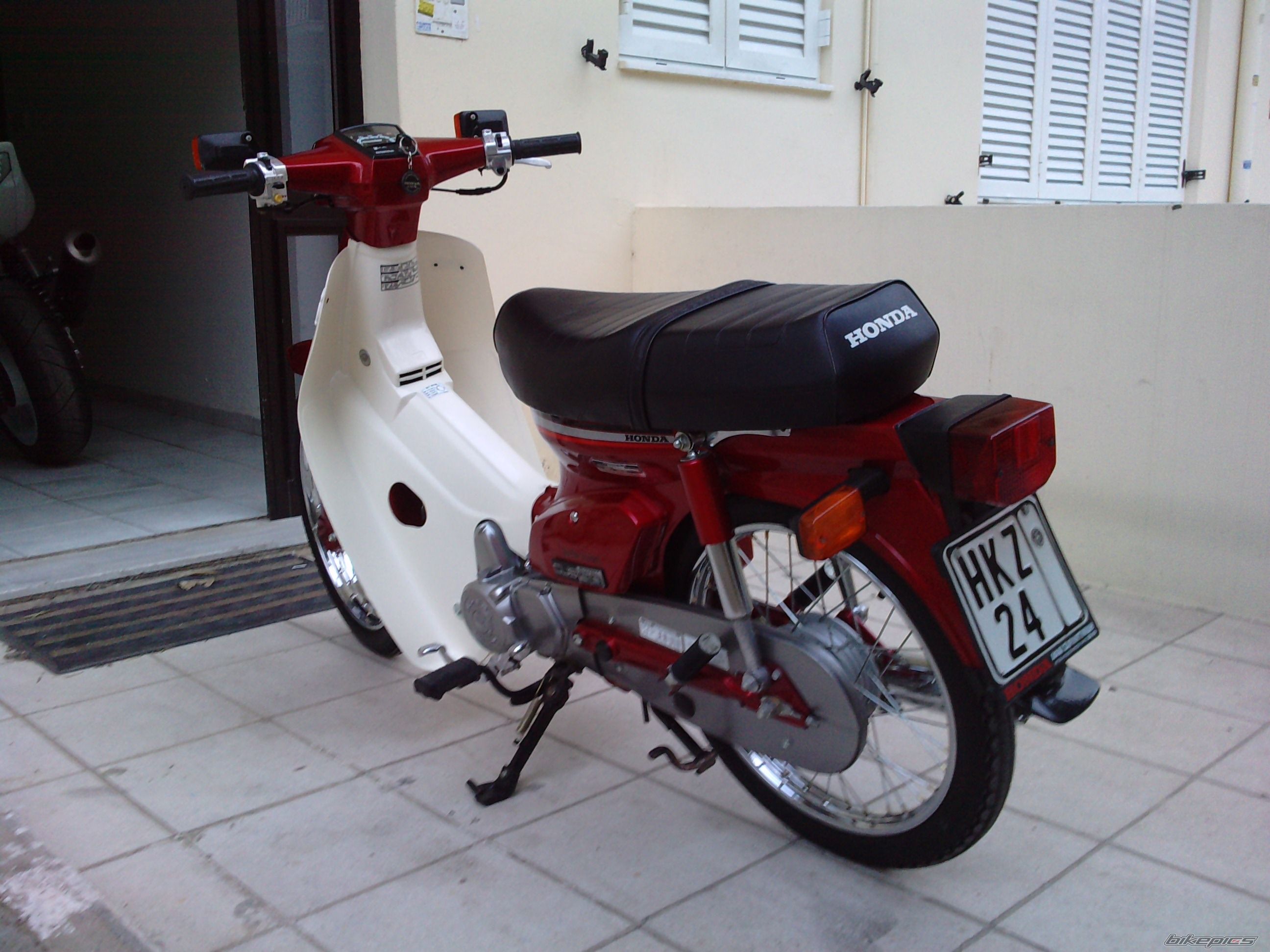 Bike Photo 1985427
