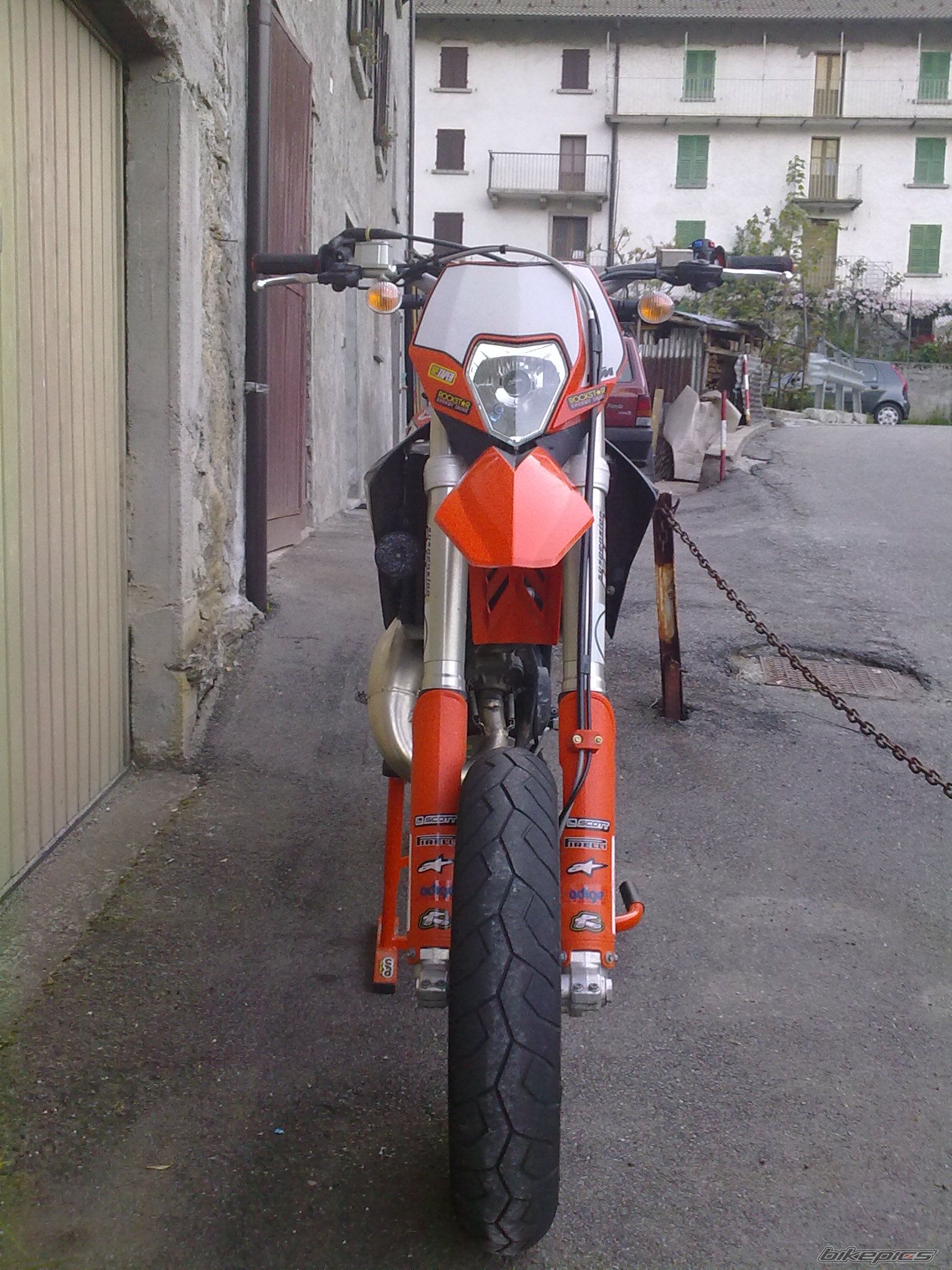 Bike Photo 1985455