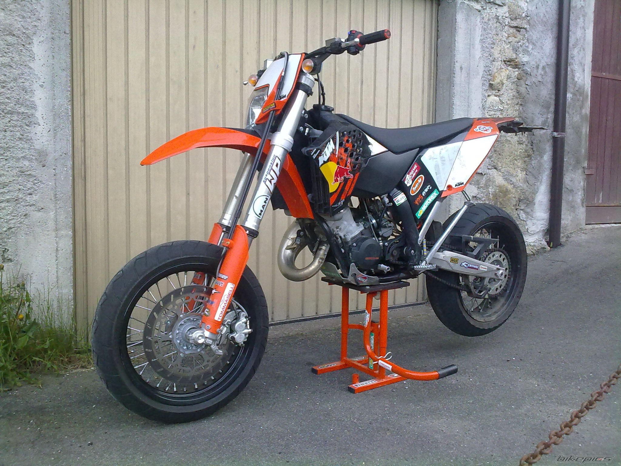 Bike Photo 1985459