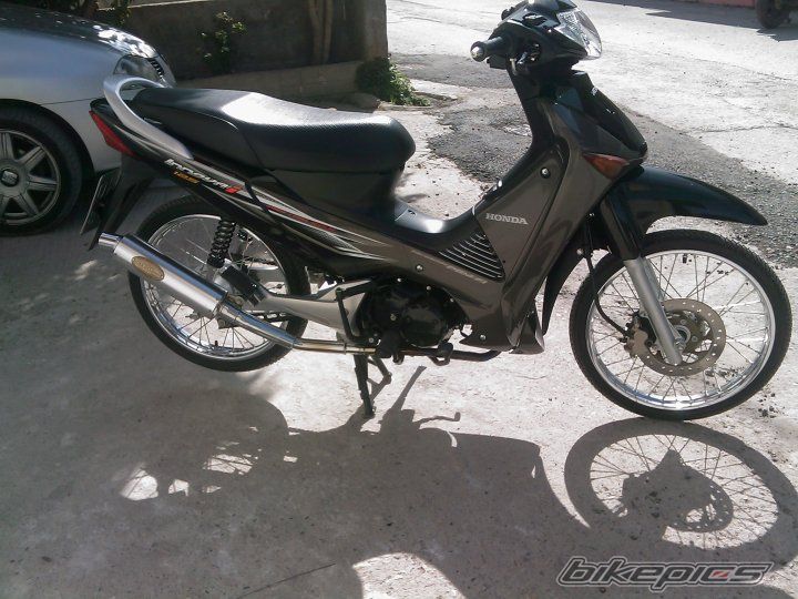 Photo 1985499