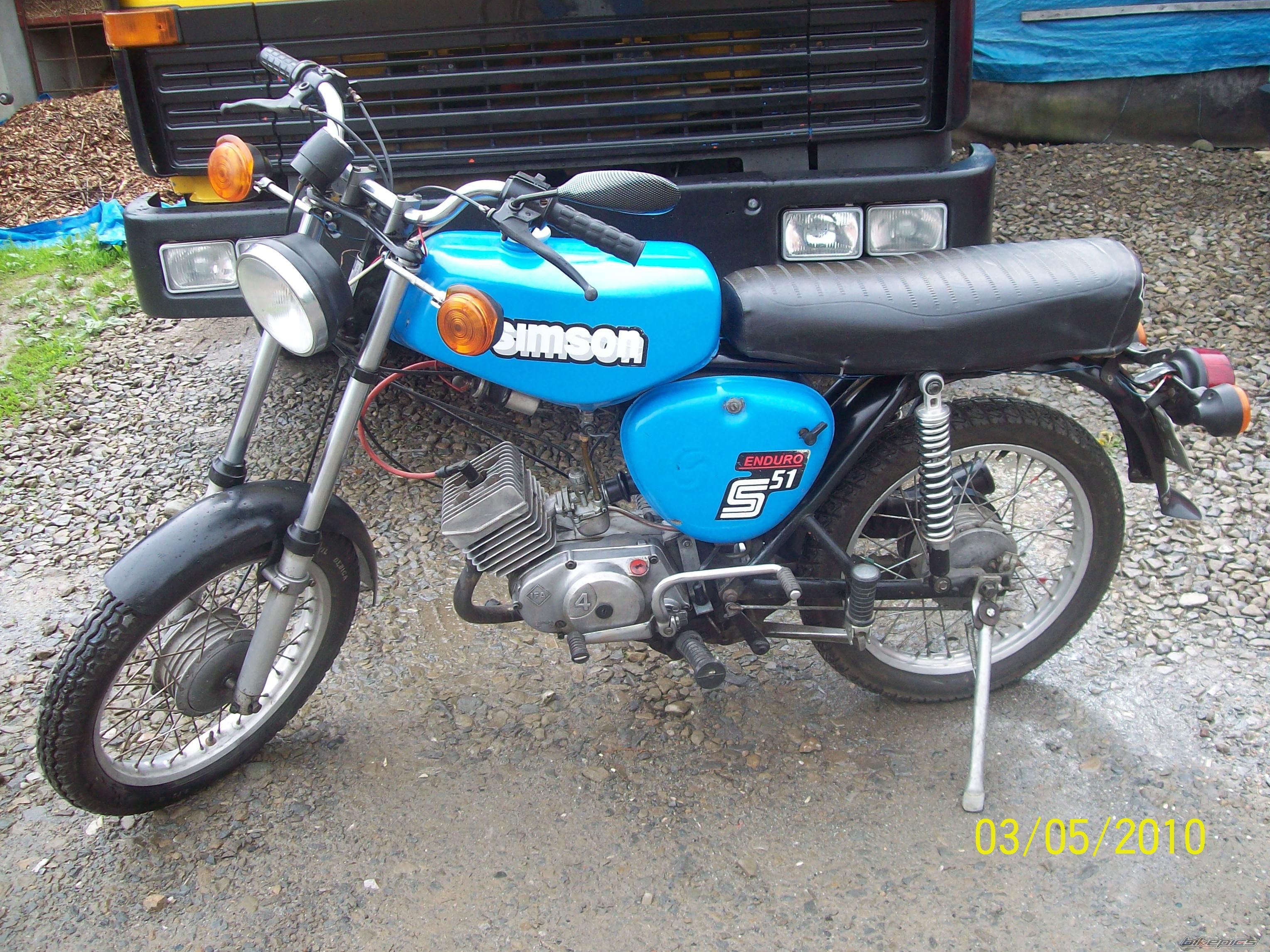 Photo 1985610