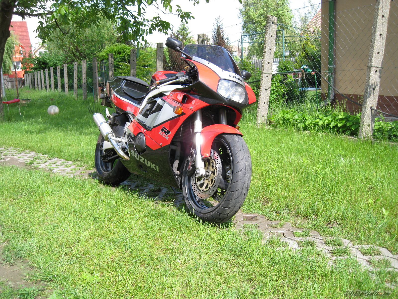 Photo 1985723