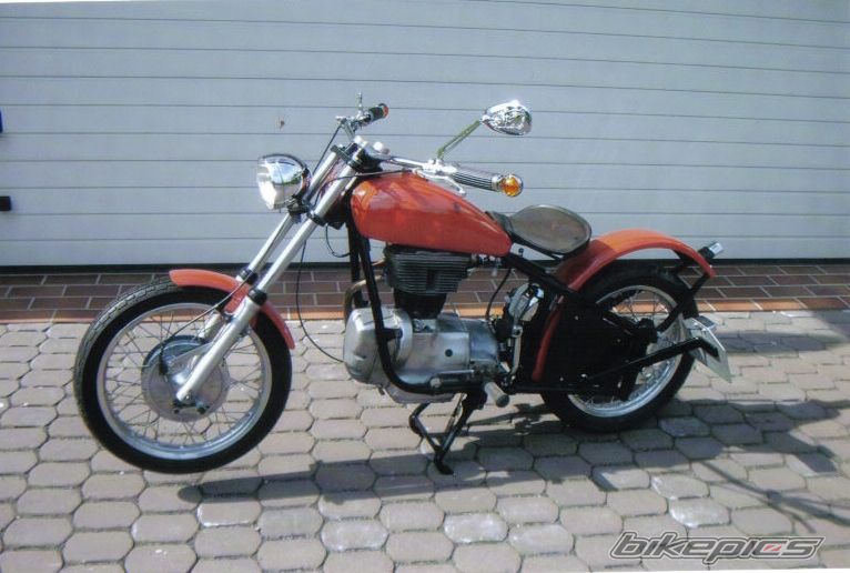 Photo 1985769