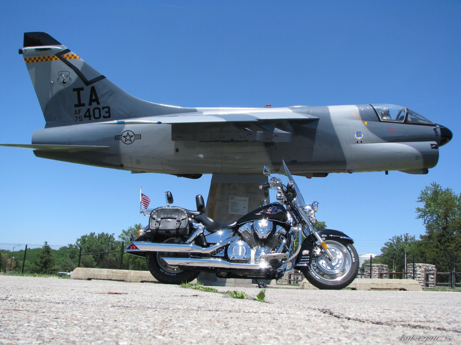 Bike Photo 1985801