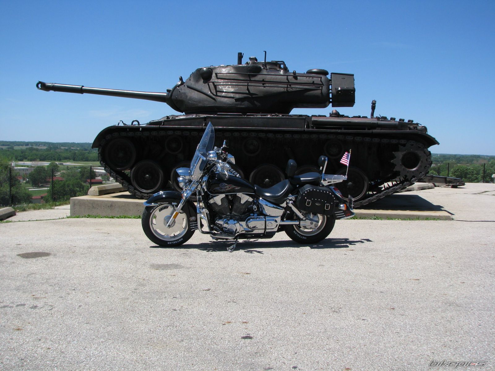 Bike Photo 1985802