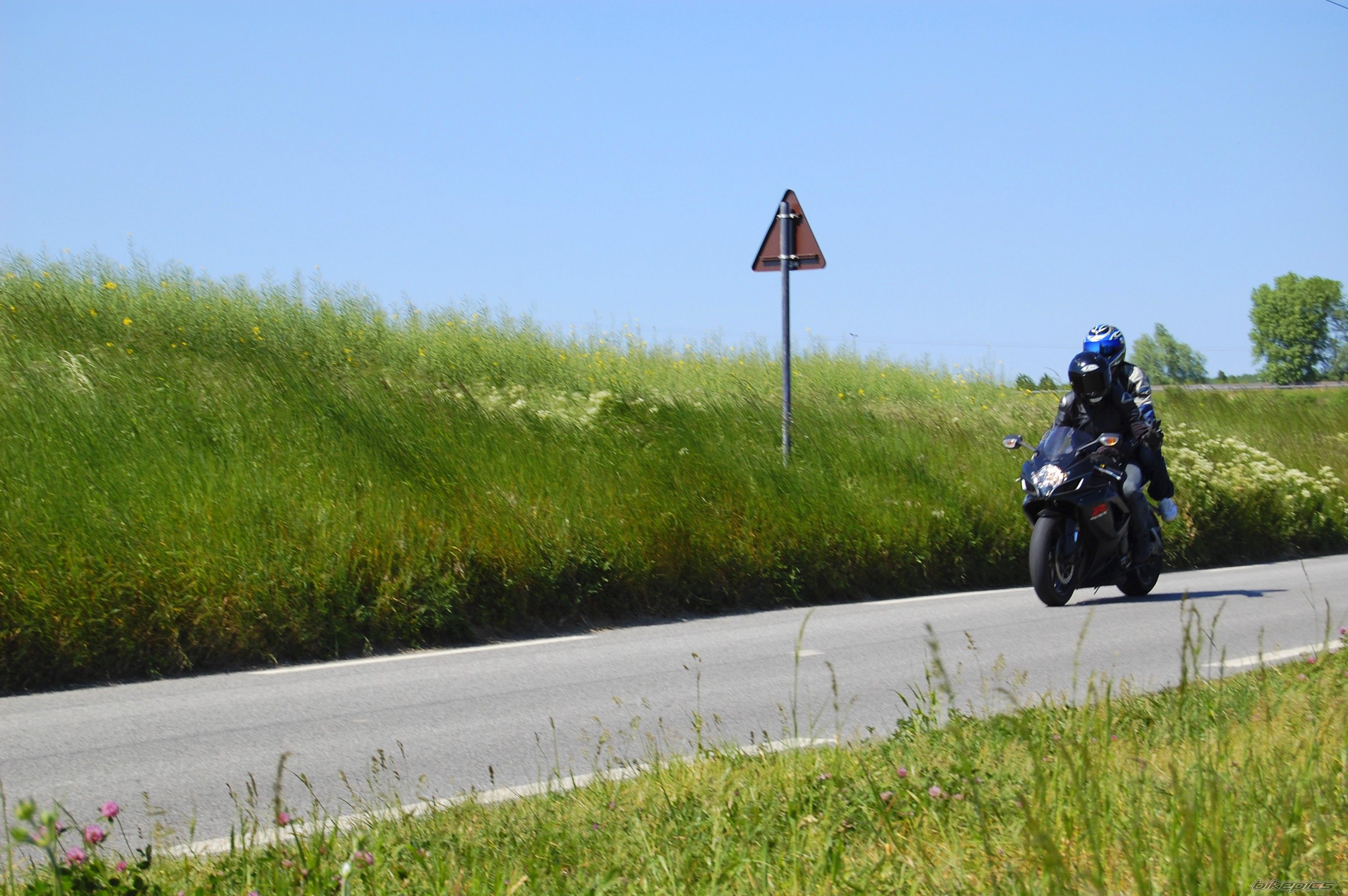 Bike Photo 1985897