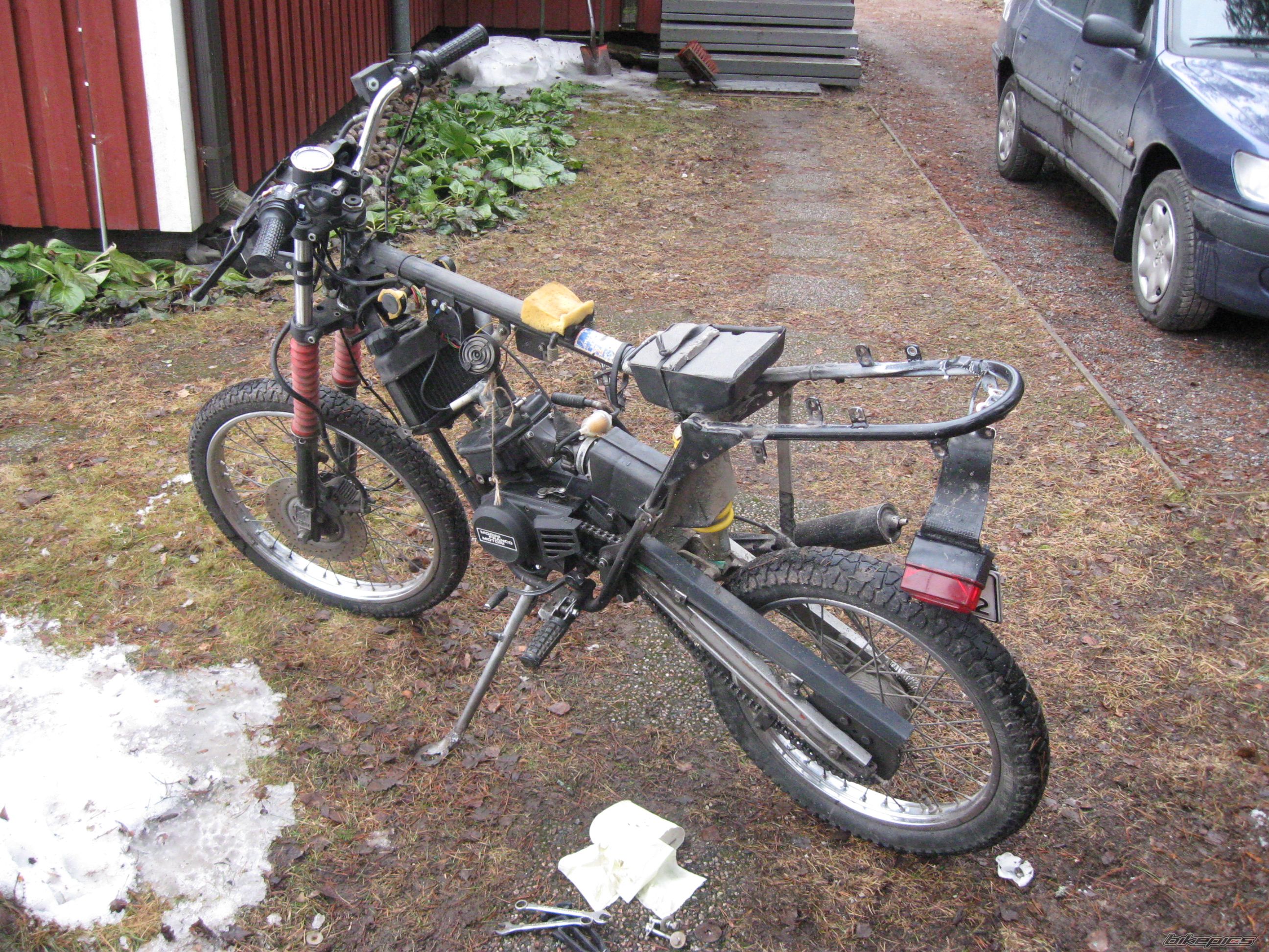 Photo 1985983