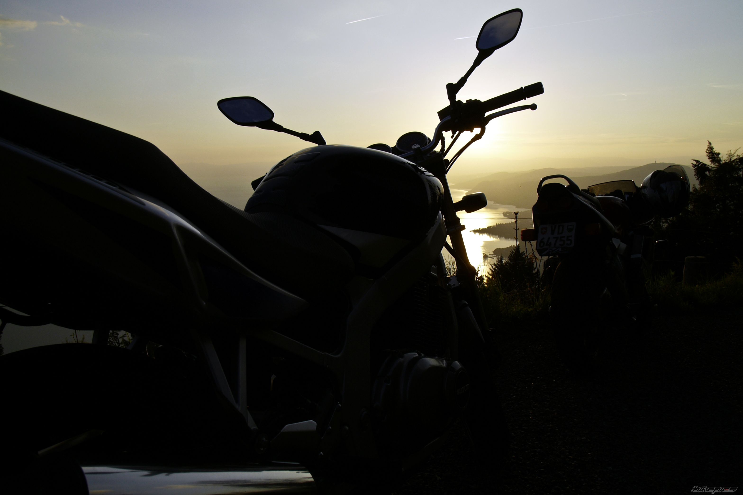 Bike Photo 1986065