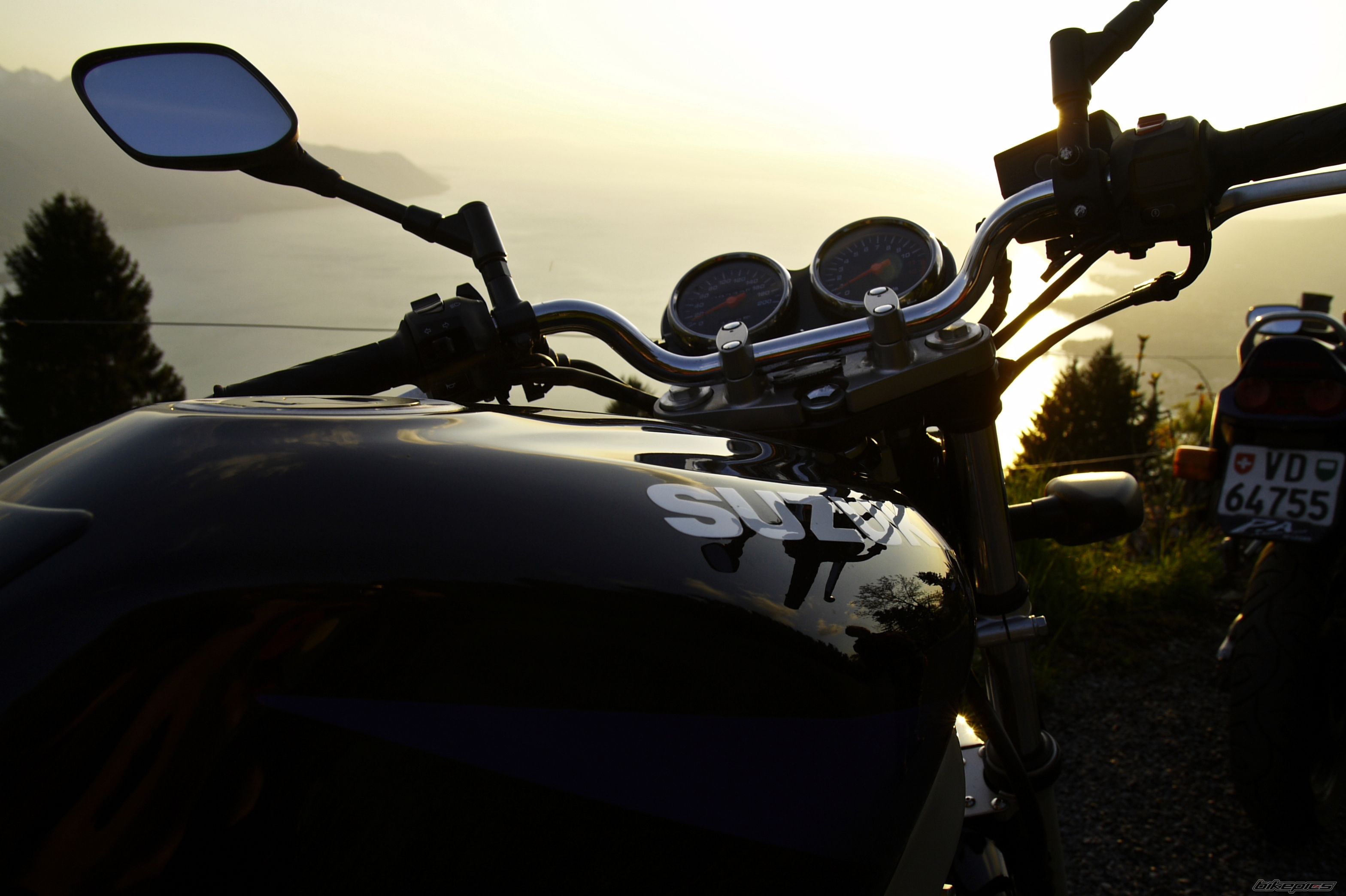 Bike Photo 1986069