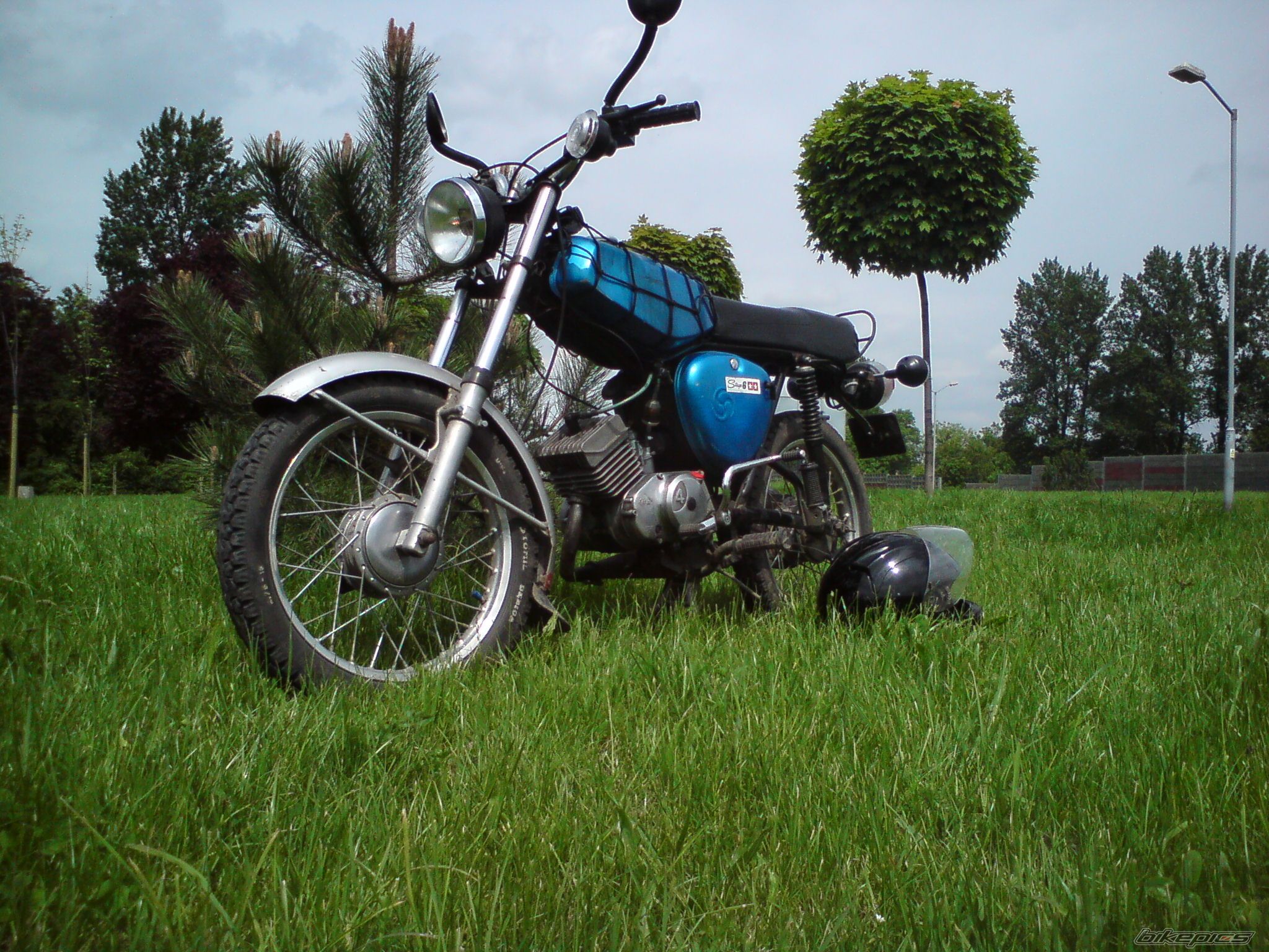Bike Photo 1986083