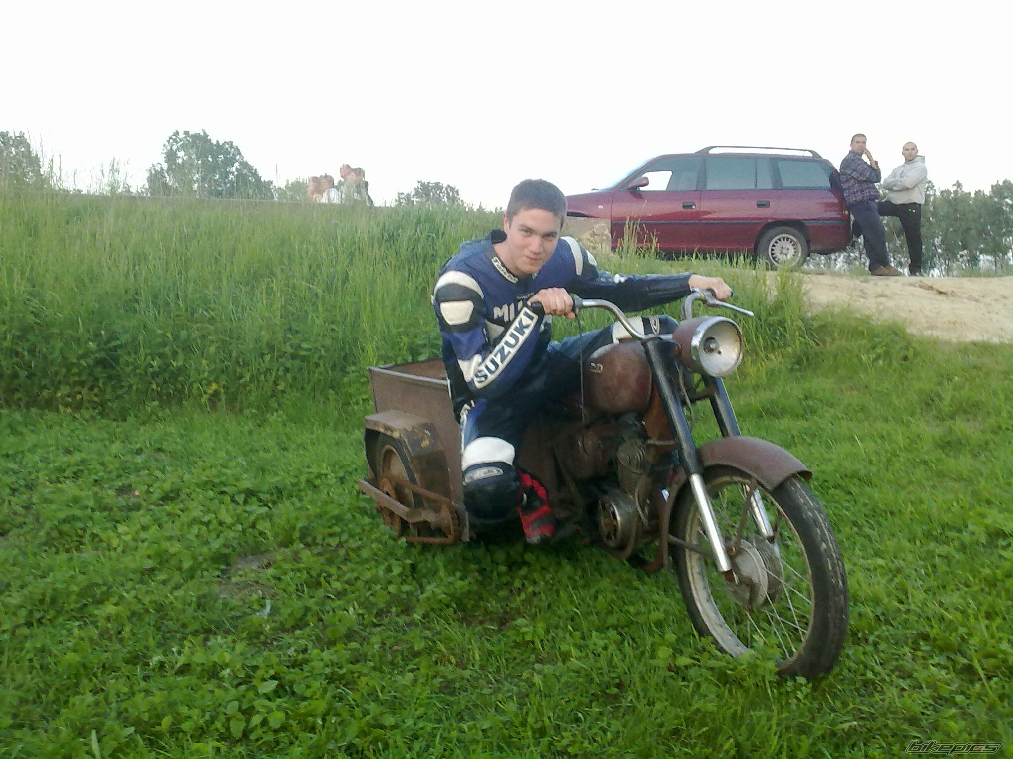 Bike Photo 1986331