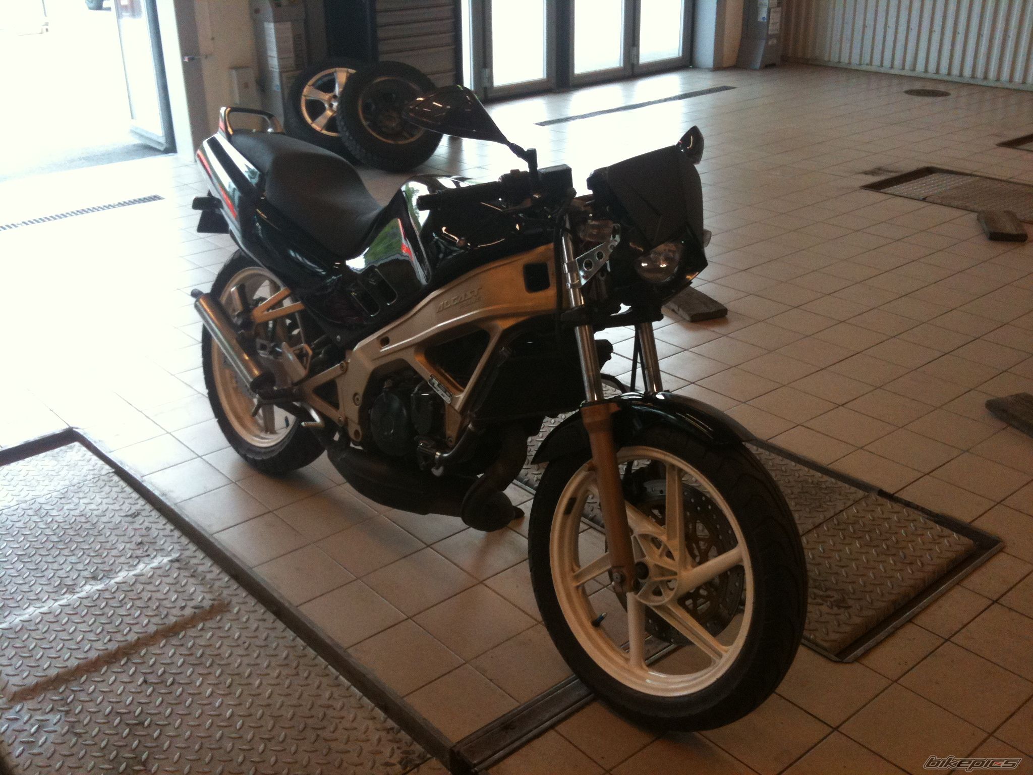 Bike Photo 1986343