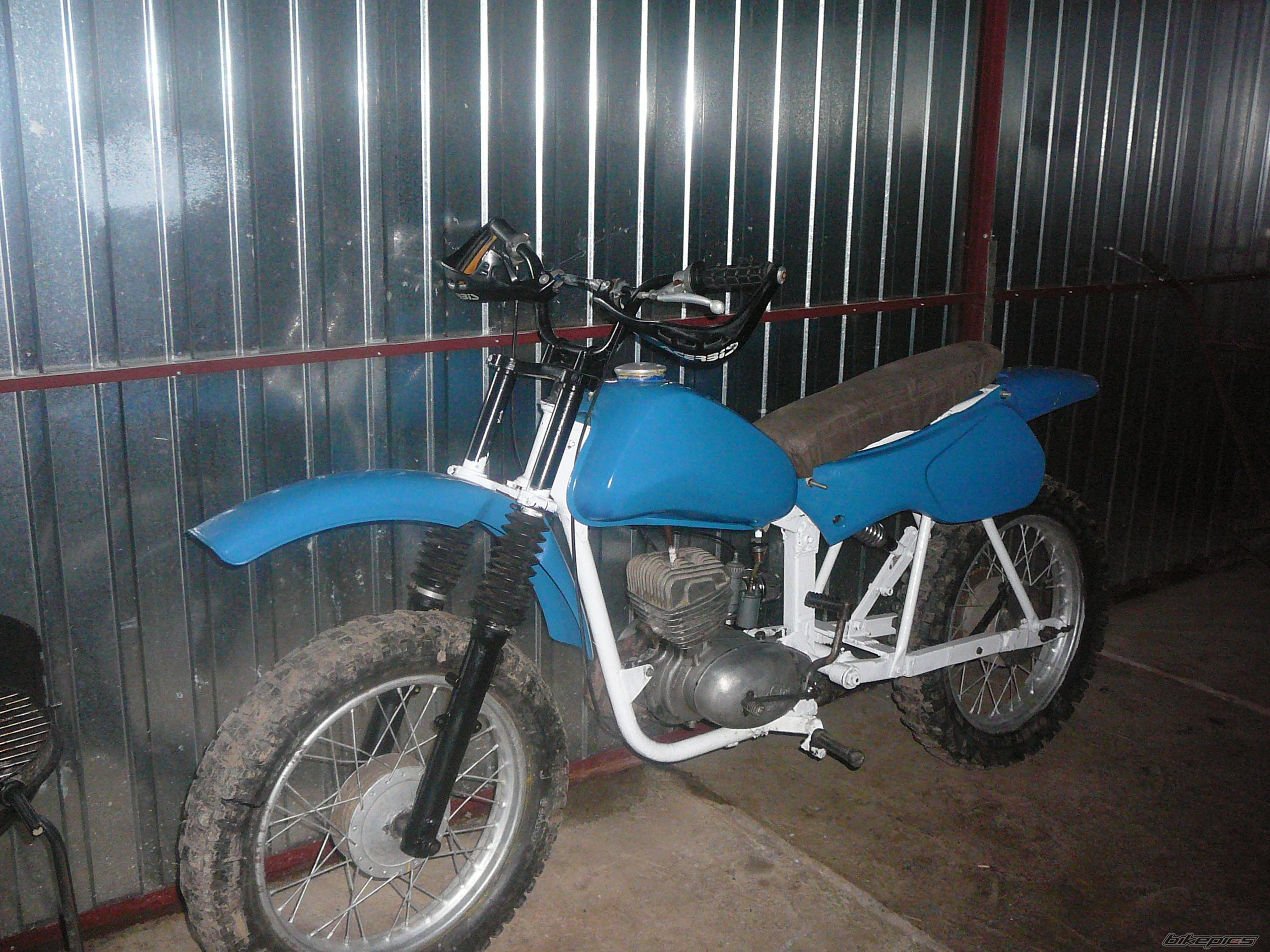Photo 1986554