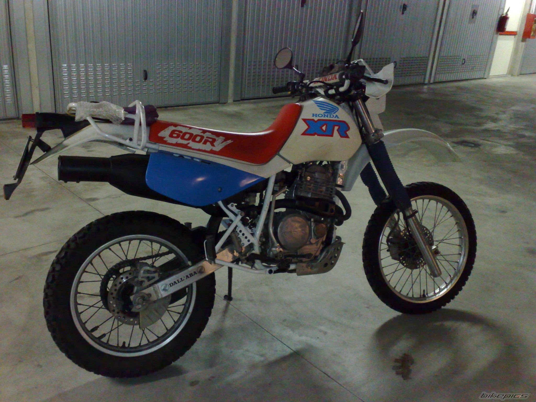 Photo 1986596