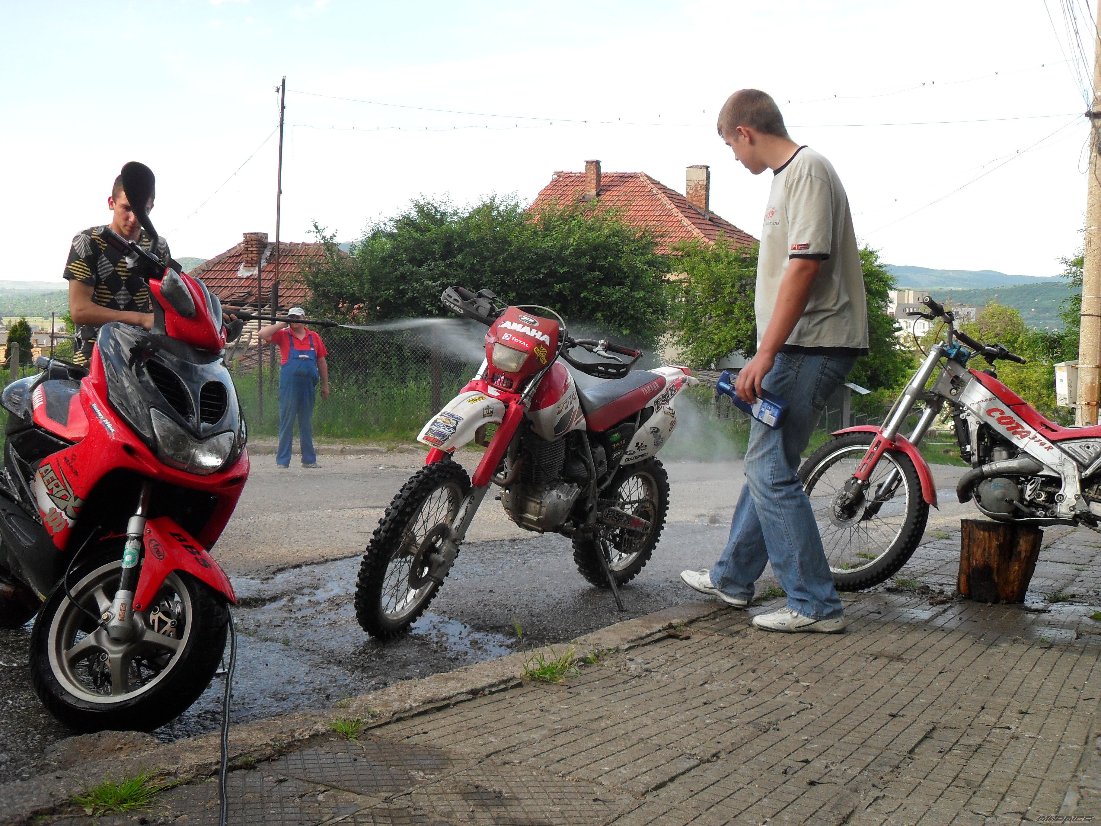 Bike Photo 1986603