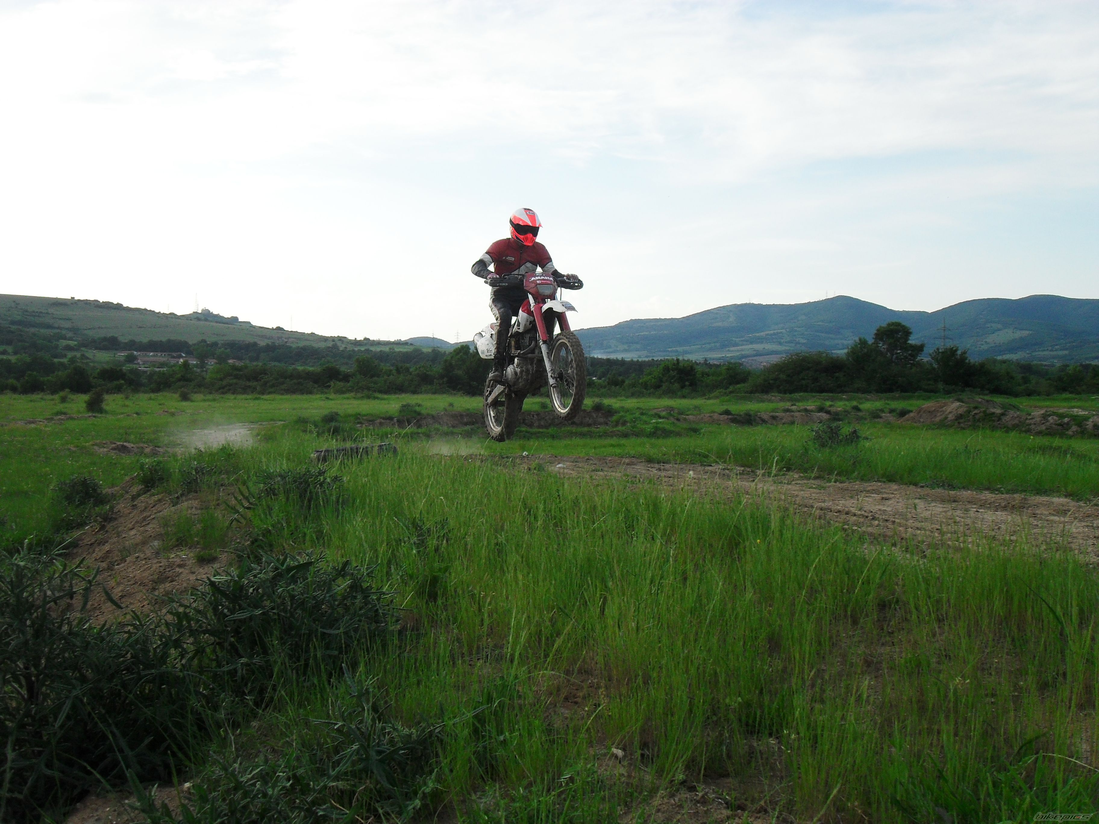 Bike Photo 1986607