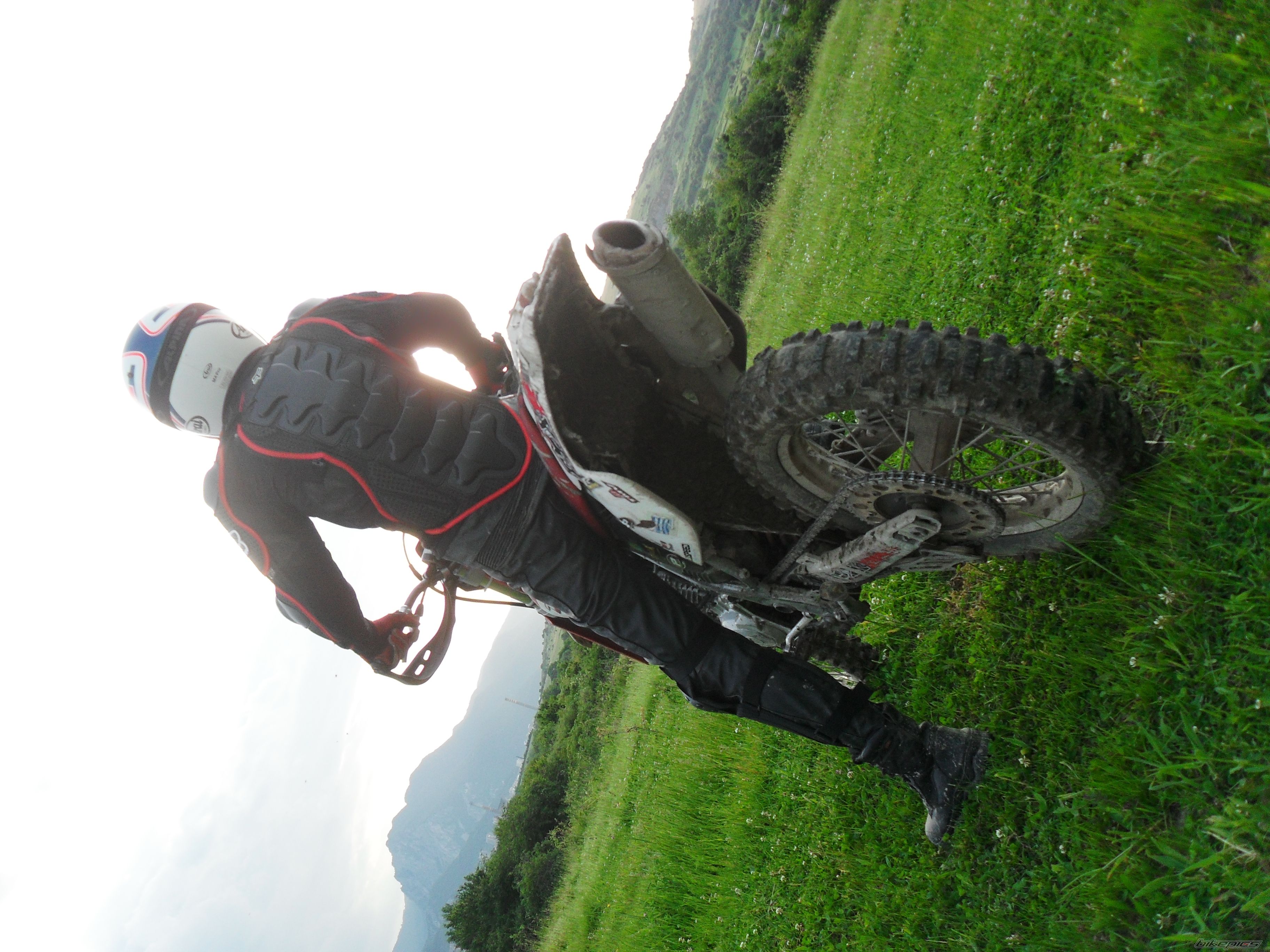 Bike Photo 1986626