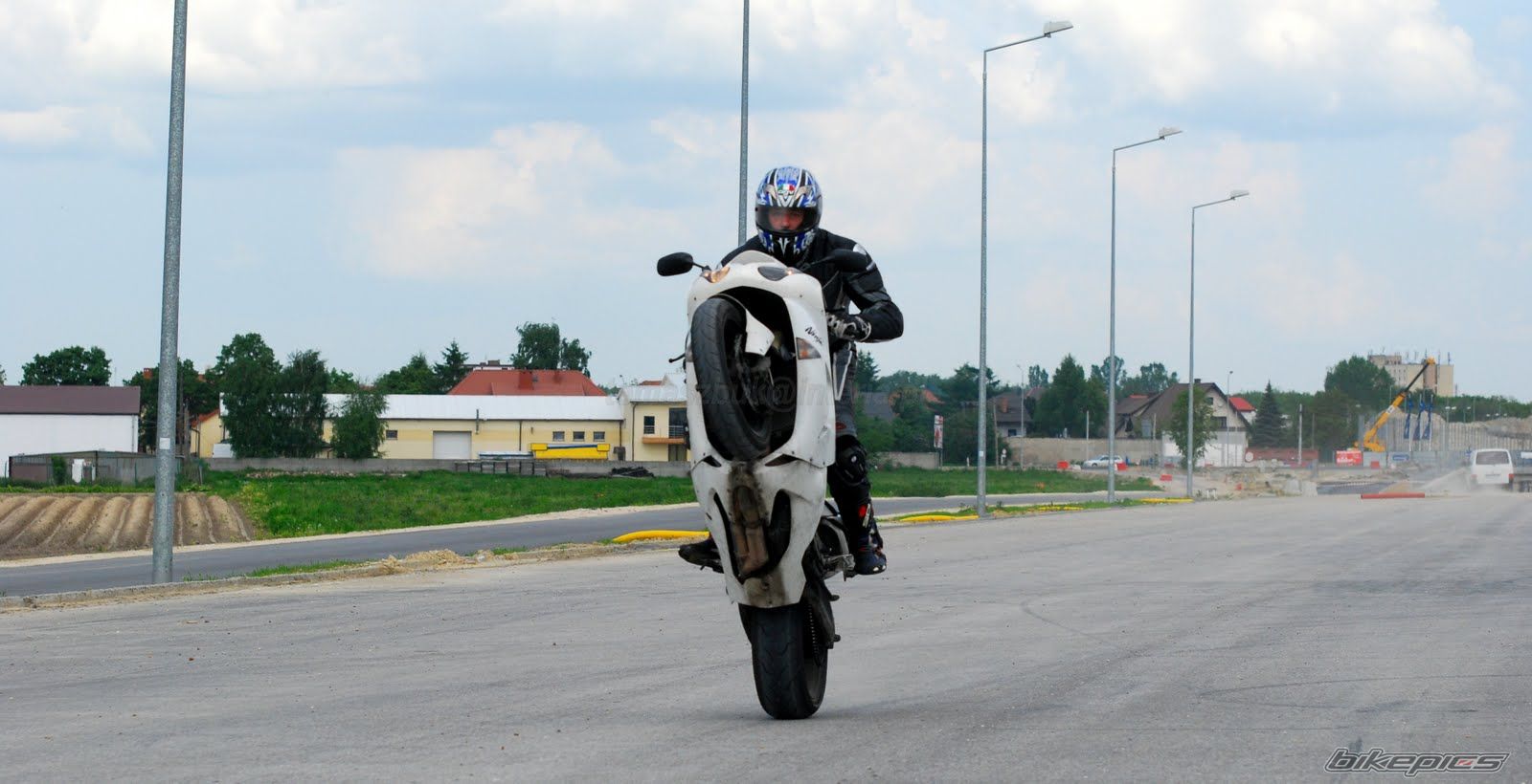 Bike Photo 1986656