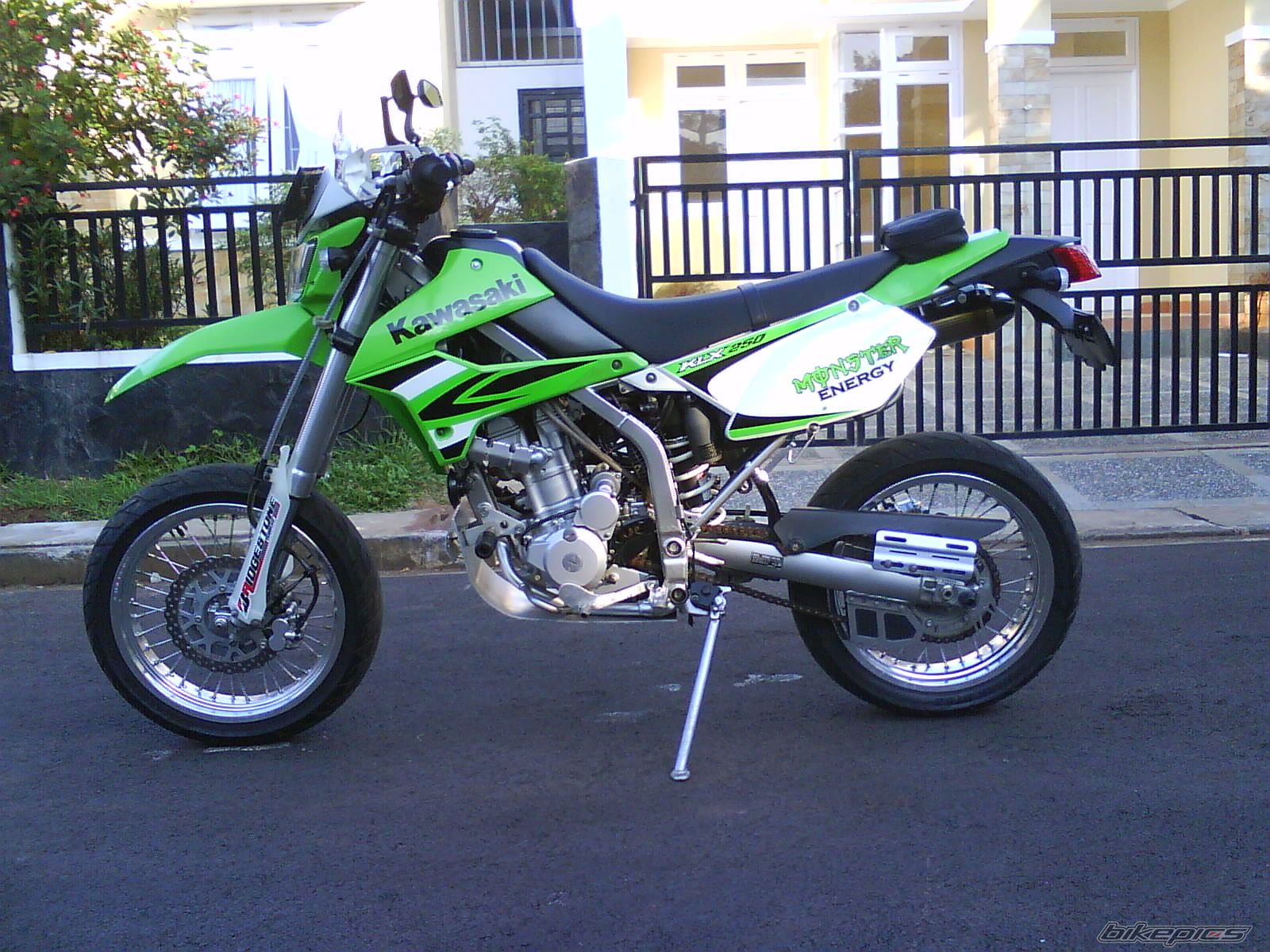 Photo 1986701