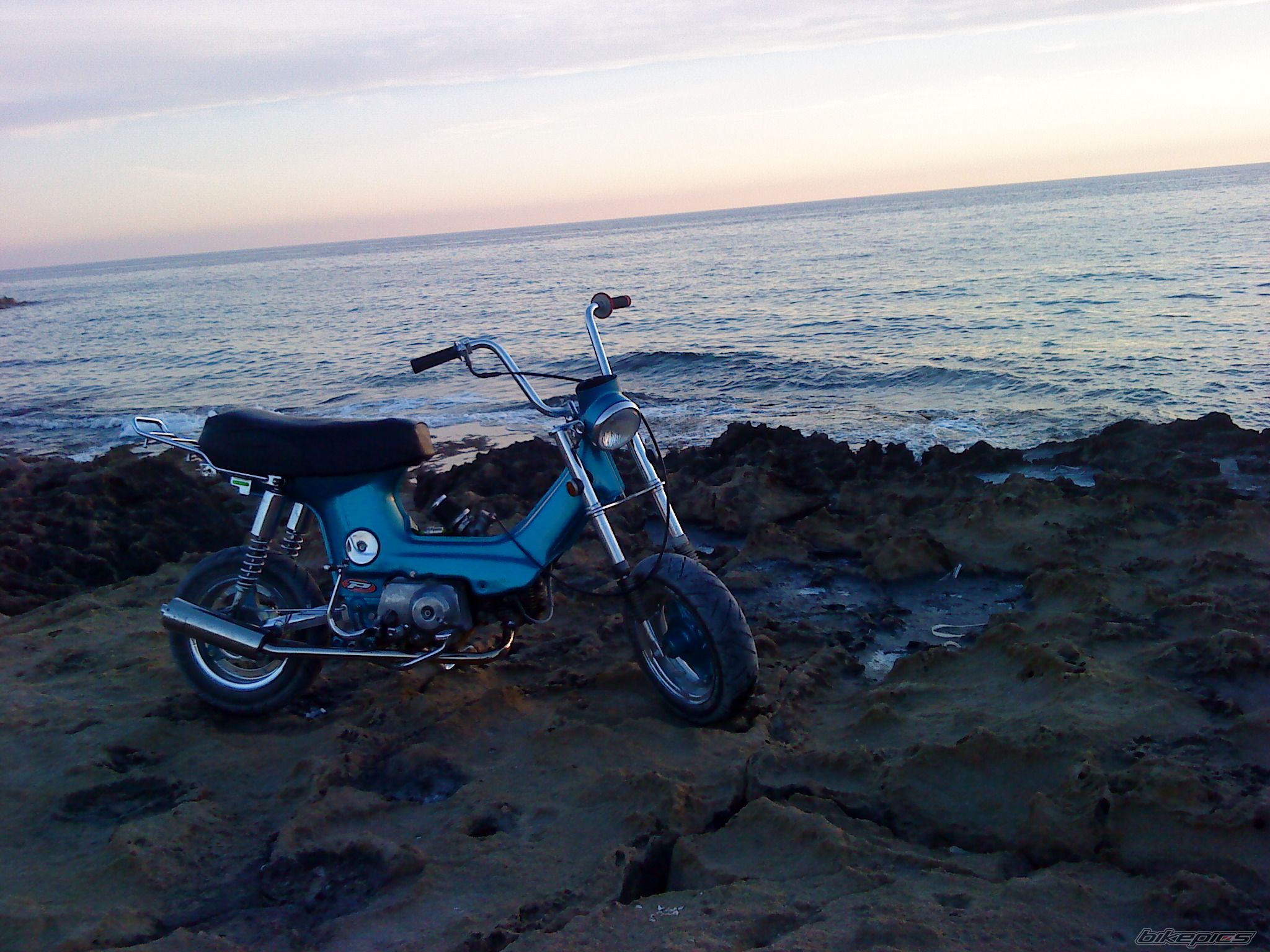 Photo 1986844