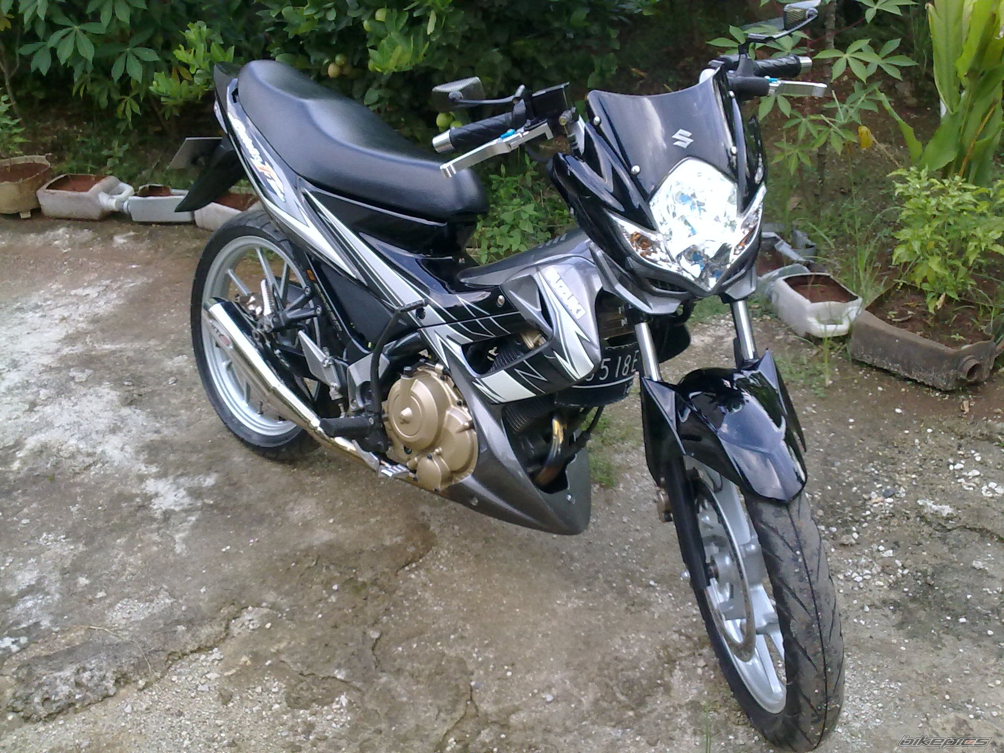 Photo 1986978