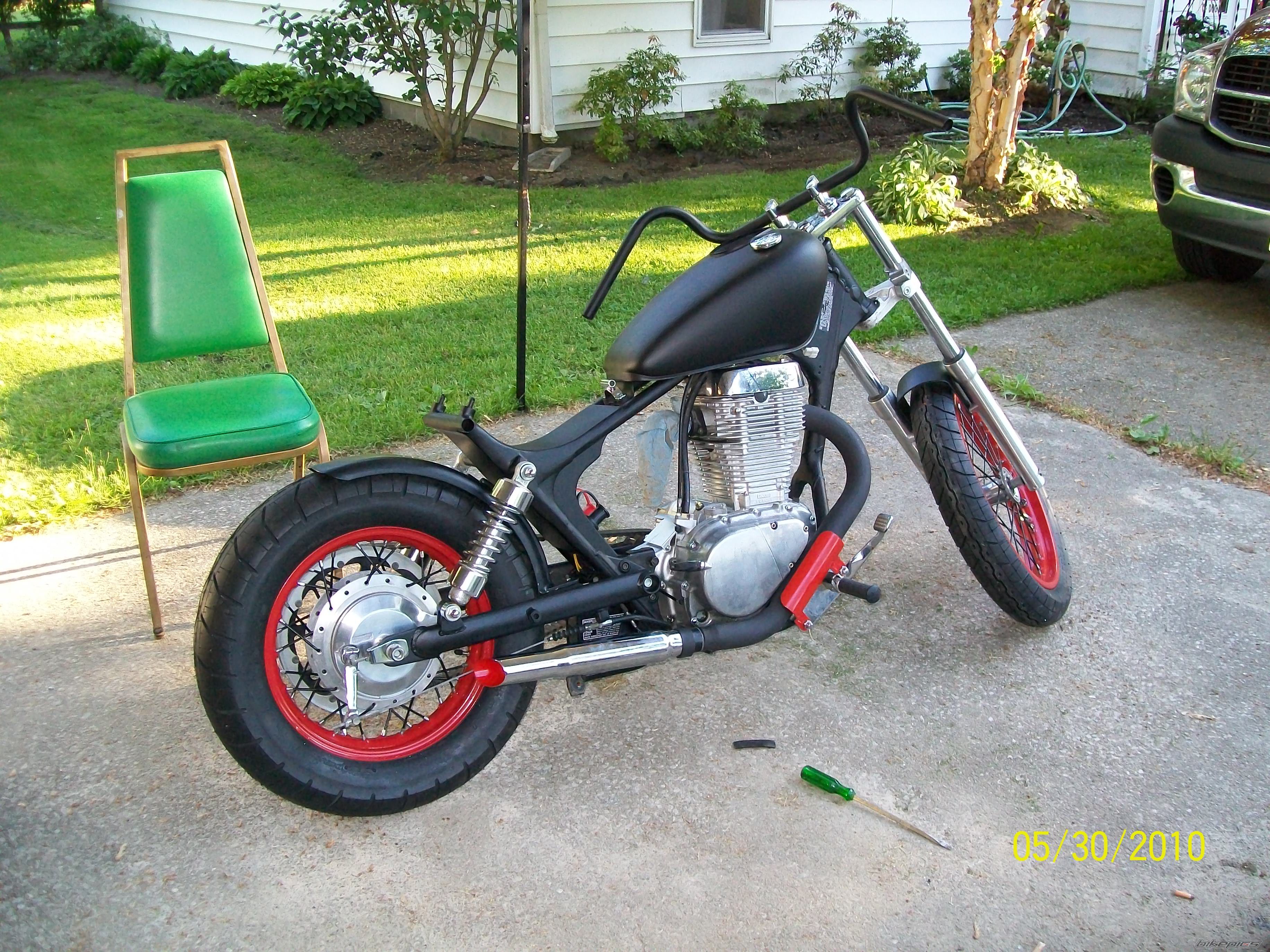 Photo 1987004