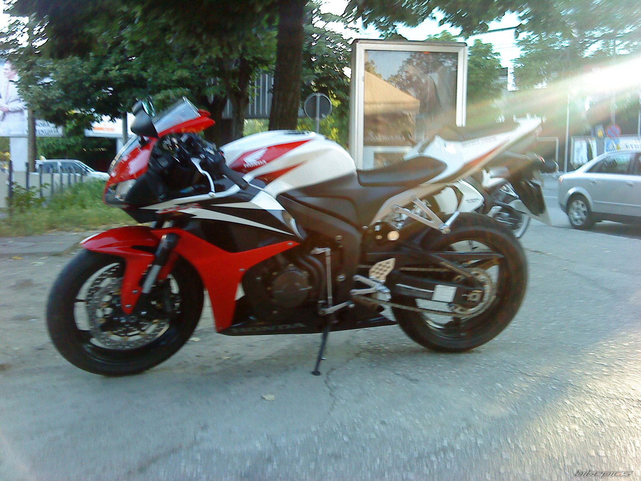Photo 1987054