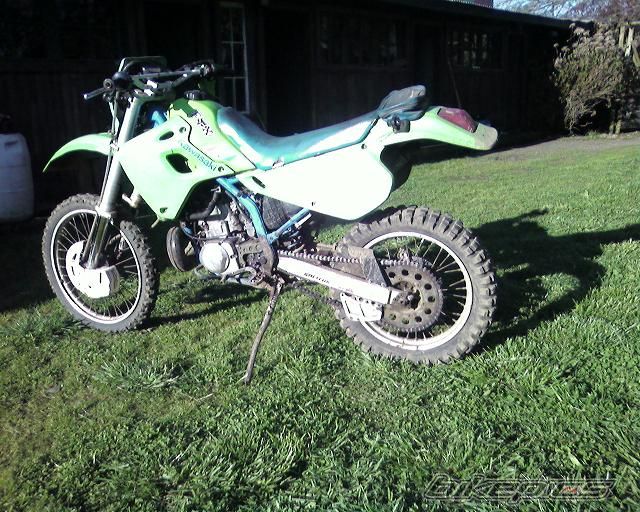 Photo 1987077