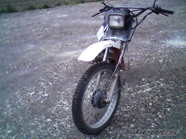 Photo 1987141