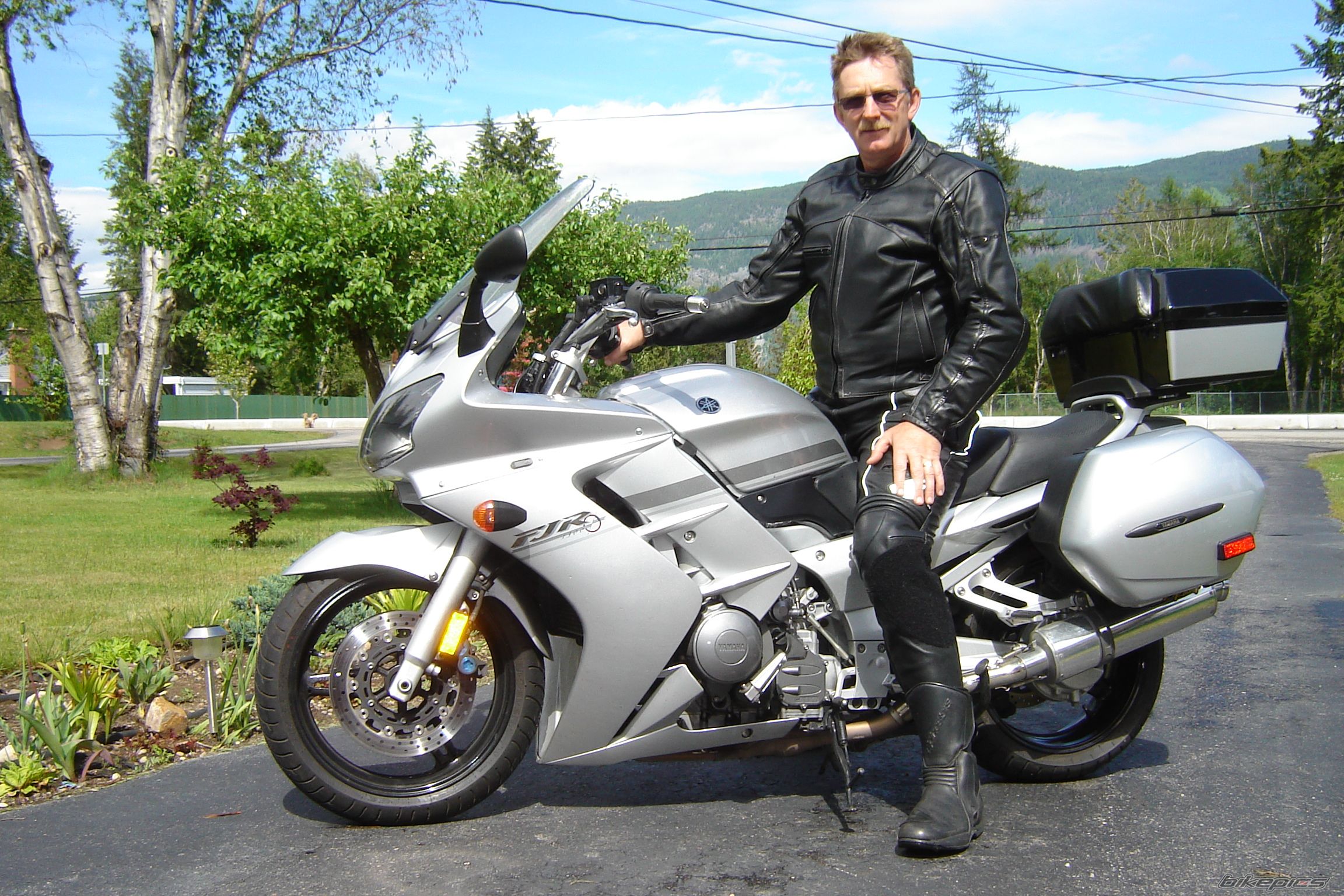 Bike Photo 1987177