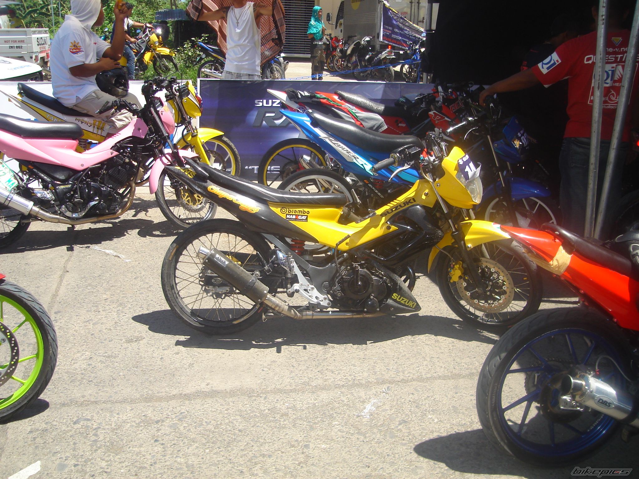 Photo 1987248