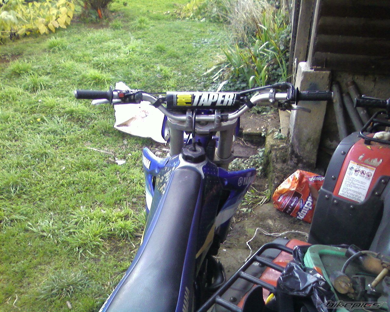 Photo 1987408
