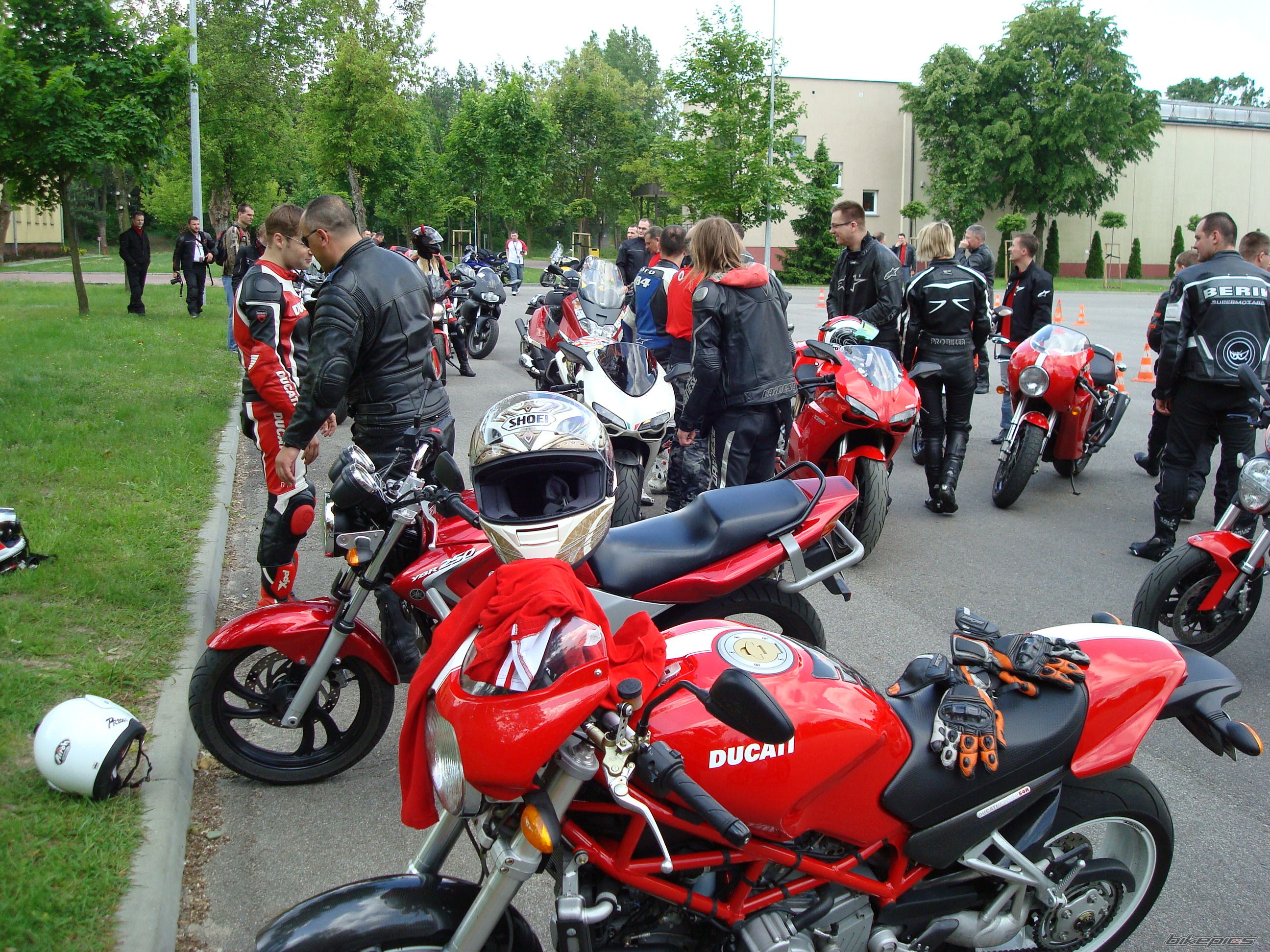 Bike Photo 1987482