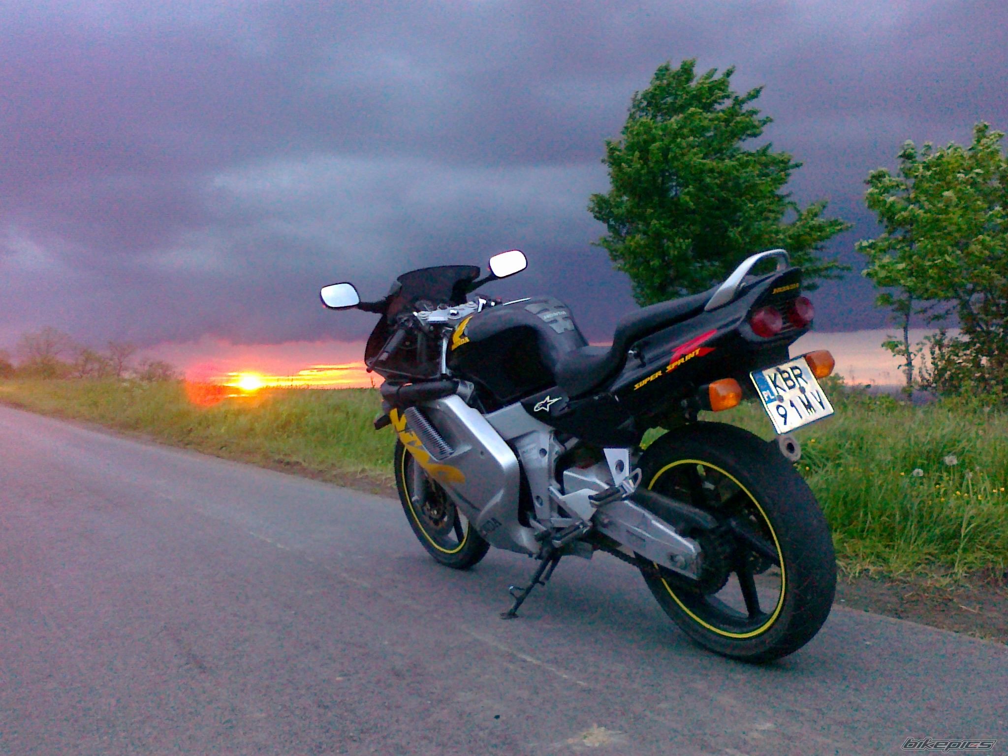 Photo 1987550