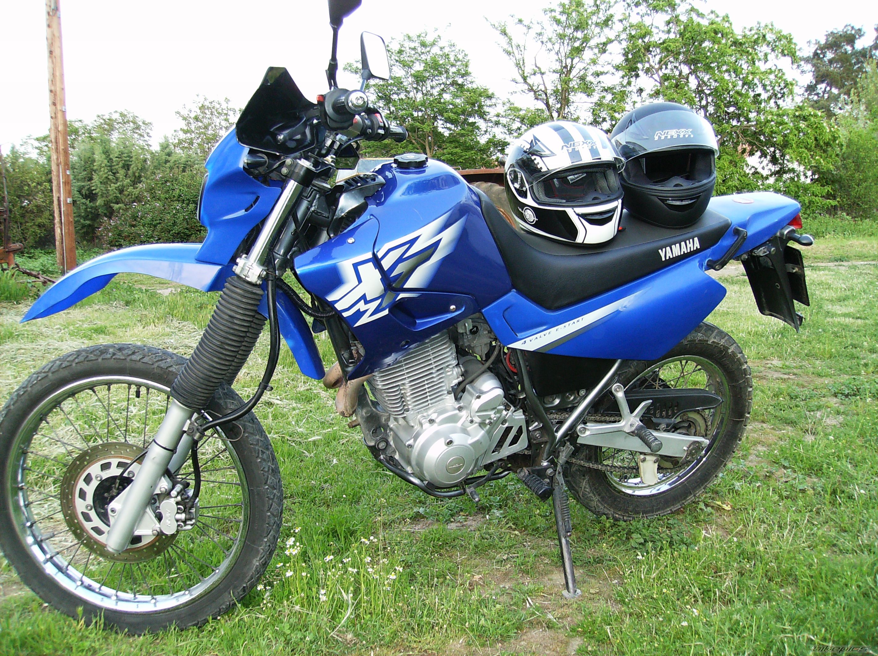 Photo 1987945