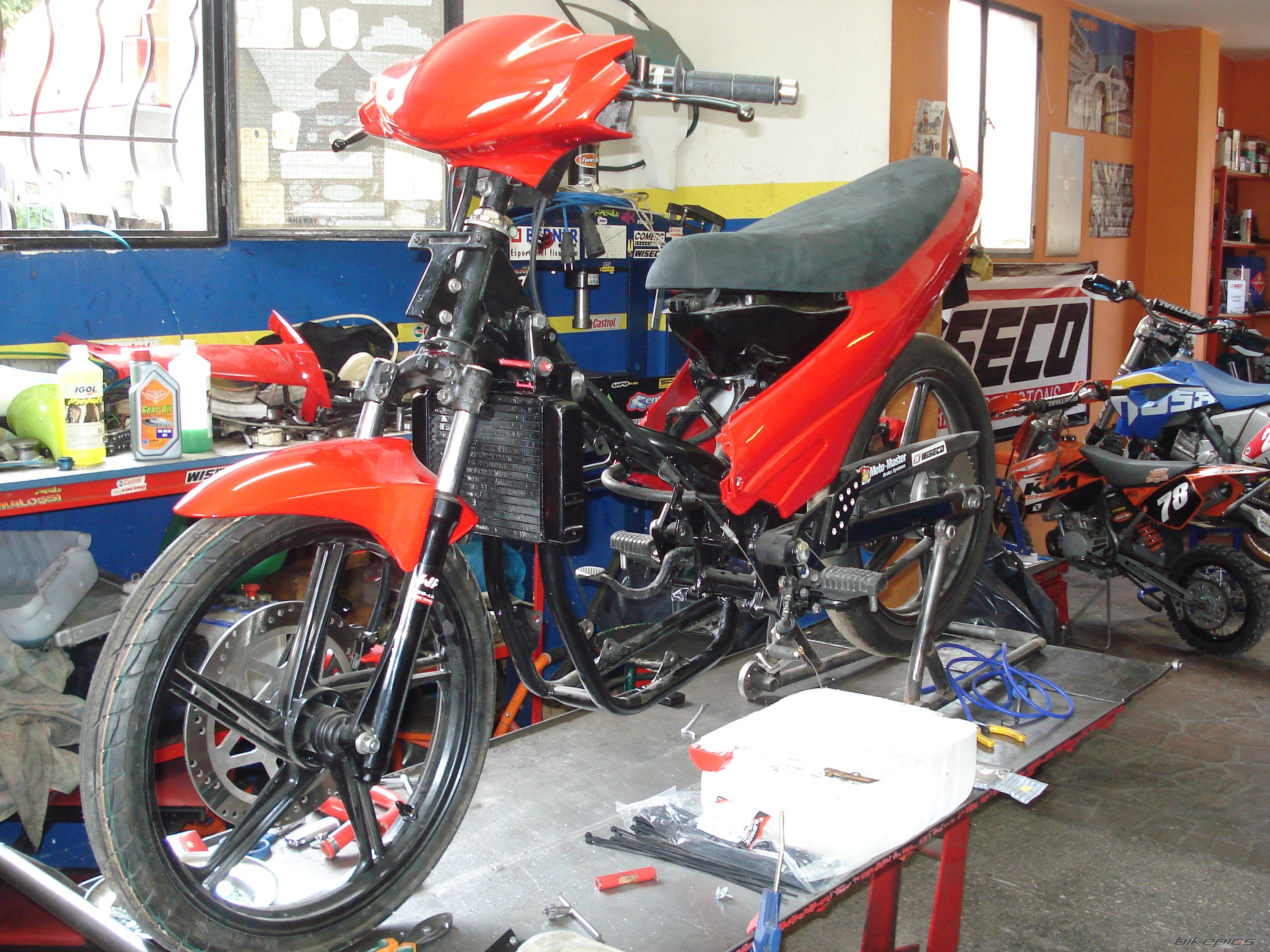 Bike Photo 1987969