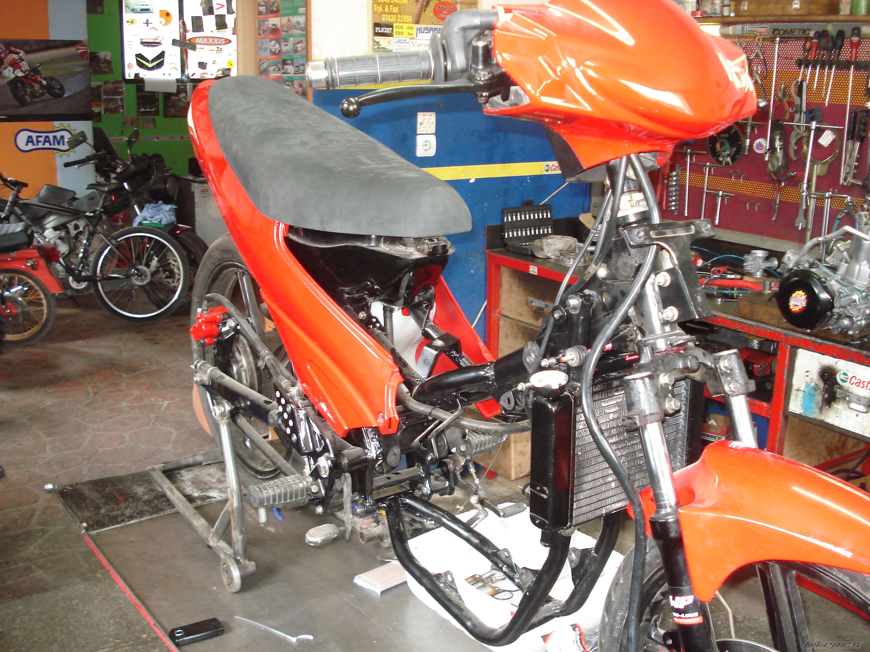 Bike Photo 1987970