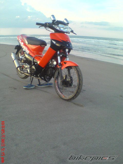 Photo 1987999